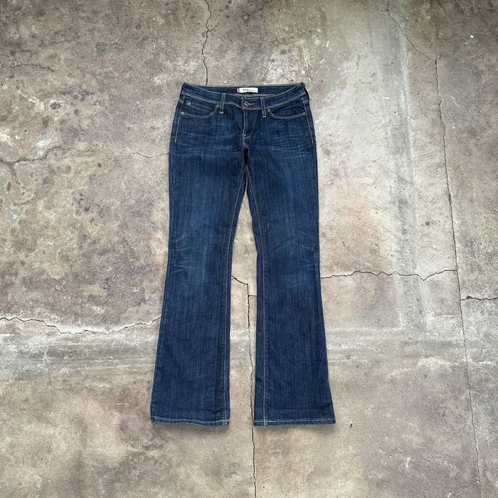 Levis discount 572 bootcut