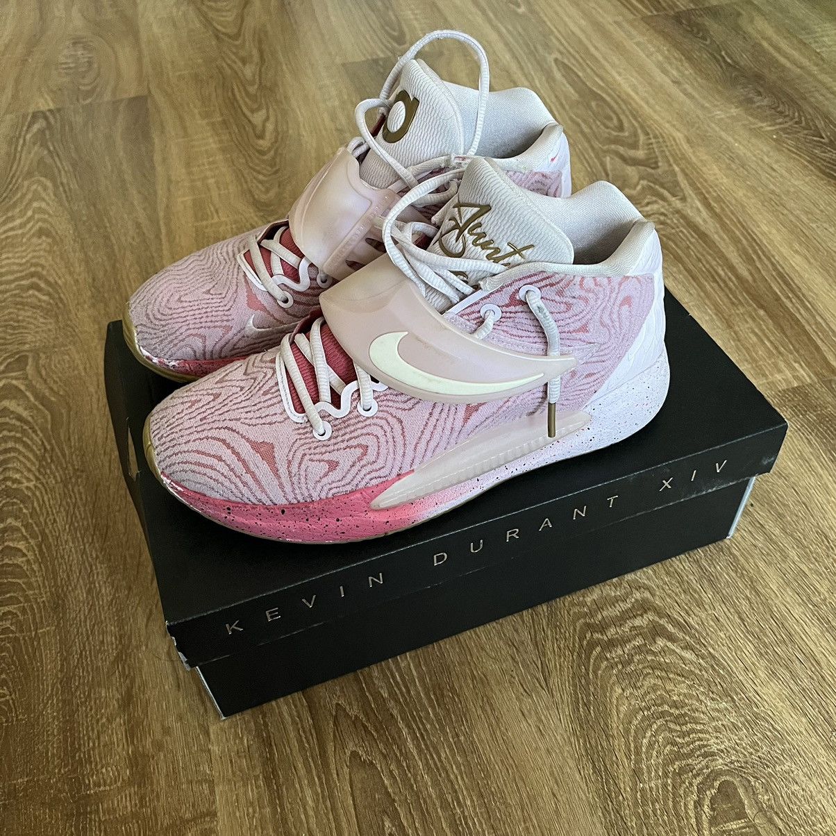 Nike Nike KD14 Aunt Pearl Pink Size US 8.5 / EU 41-42 - 1 Thumbnail