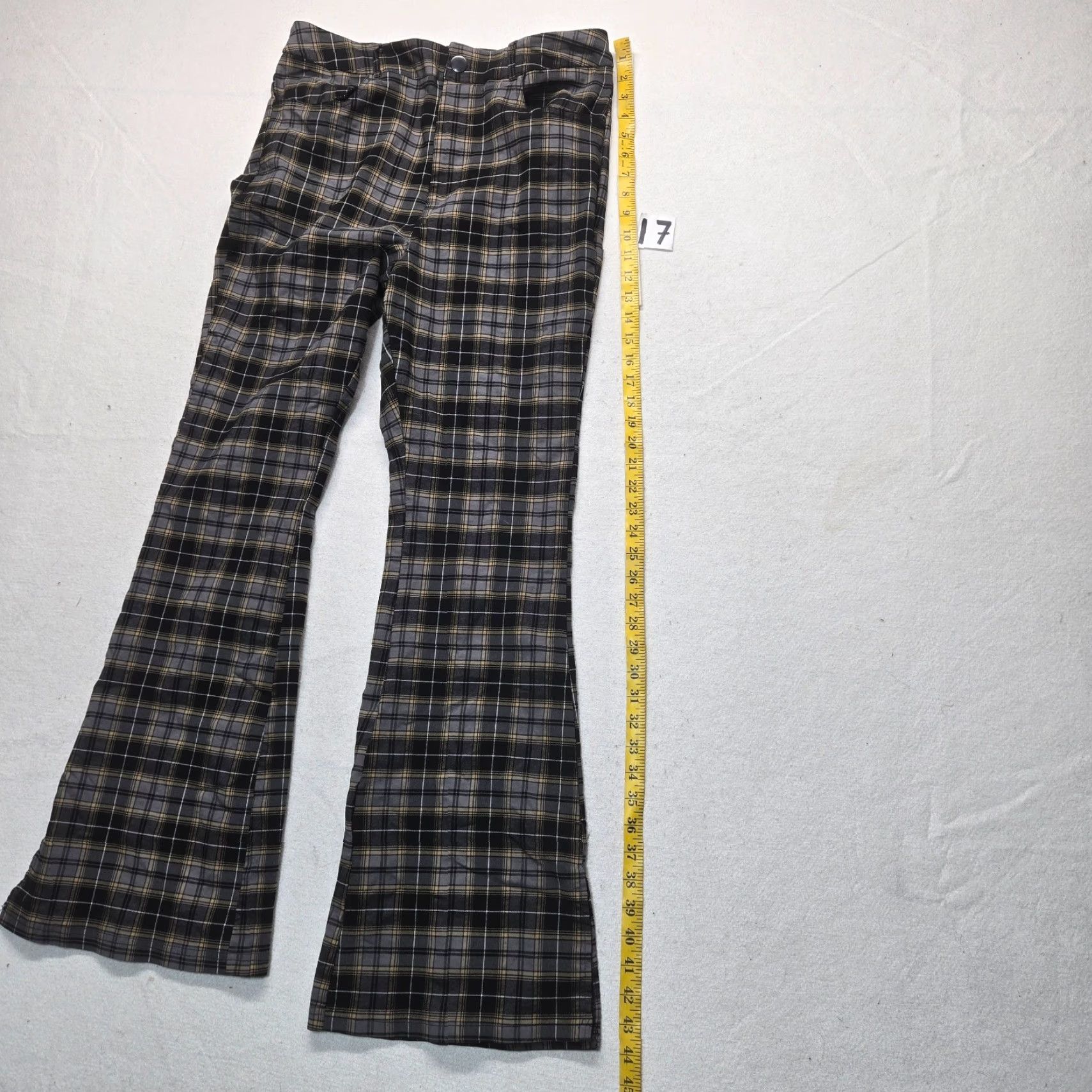 Forever 21 FOREVER 21 Women Pants Black Window Pane Plaid Boot Cut 1X Plus Size High Rise Dress Pants Womens Size 40" / US 18 - 7 Thumbnail