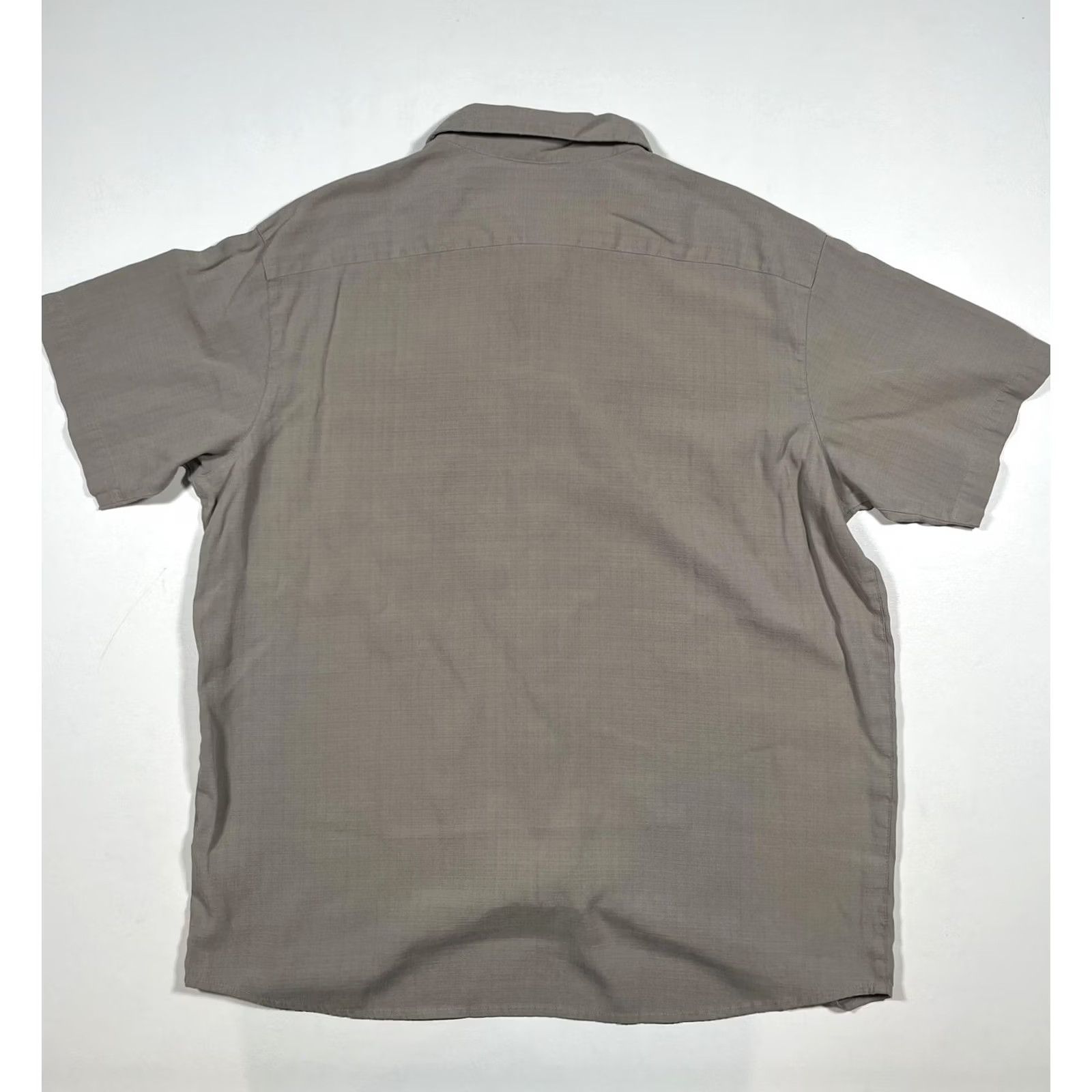 Vintage Columbia Shirt Mens XL Brown Short Sleeve Button Front Hiking Trail Casual Size US XL / EU 56 / 4 - 2 Thumbnail
