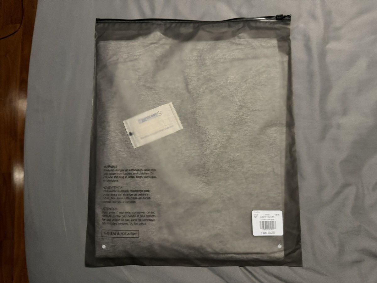 Essentials × Fear of God Essentials FOG Jersey Crewneck T-Shirt Light Heather Grey Size US S / EU 44-46 / 1 - 18 Thumbnail