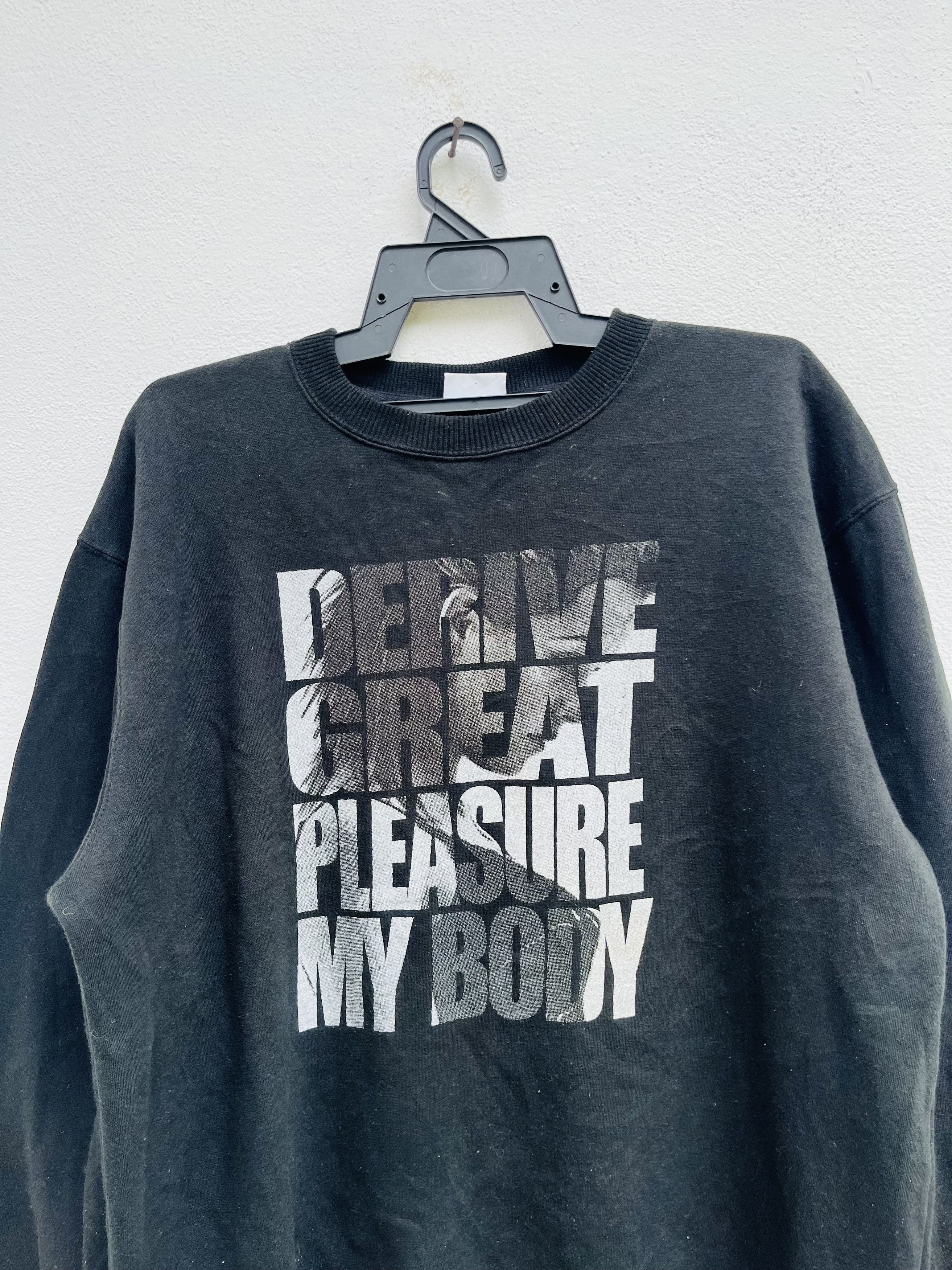 Japanese Brand × Vintage Vintage Modern Label Sexy Word Streetwear Fashion Style Size US L / EU 52-54 / 3 - 3 Thumbnail