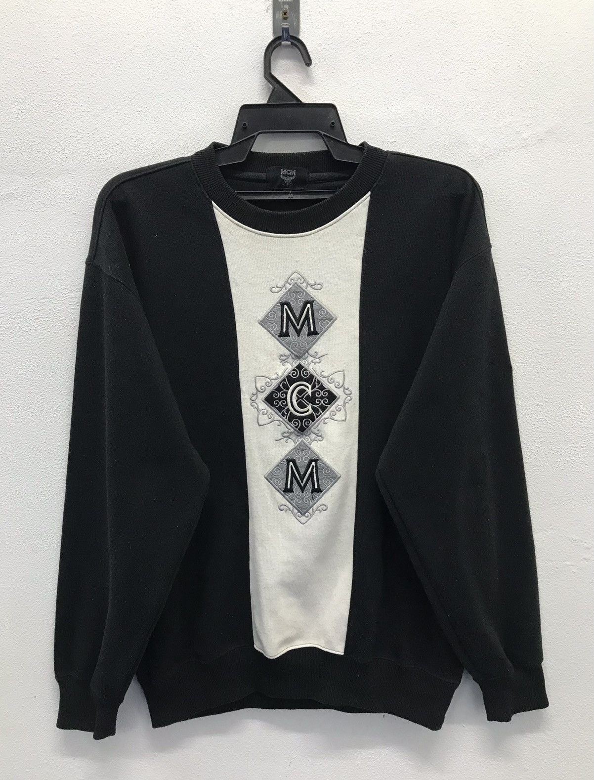MCM × Vintage Vintage MCM O.T.C Sweatshirt Size US L / EU 52-54 / 3 - 1 Thumbnail
