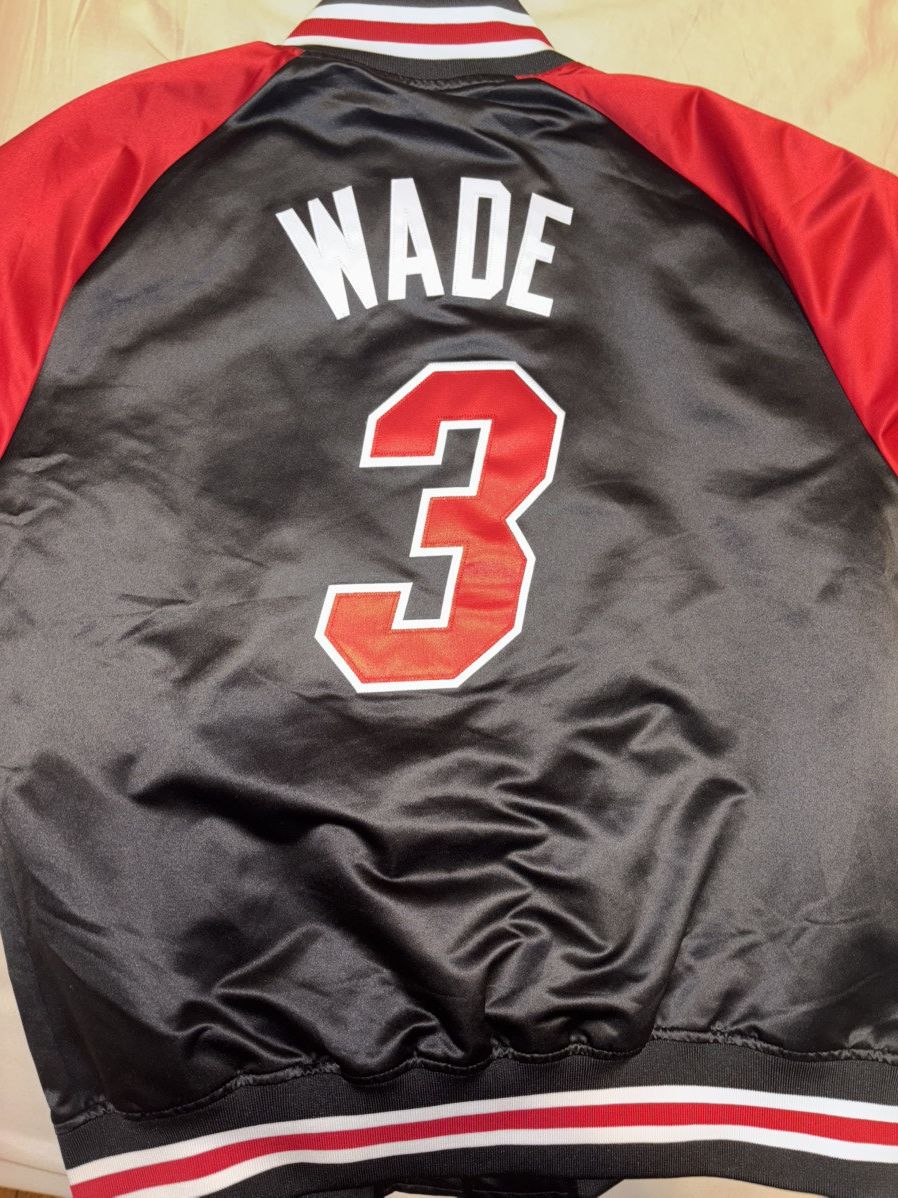 Mitchell & Ness Mitchell & Ness Dwyane Wade HOF Exclusive Varsity Jacket Size US L / EU 52-54 / 3 - 3 Thumbnail