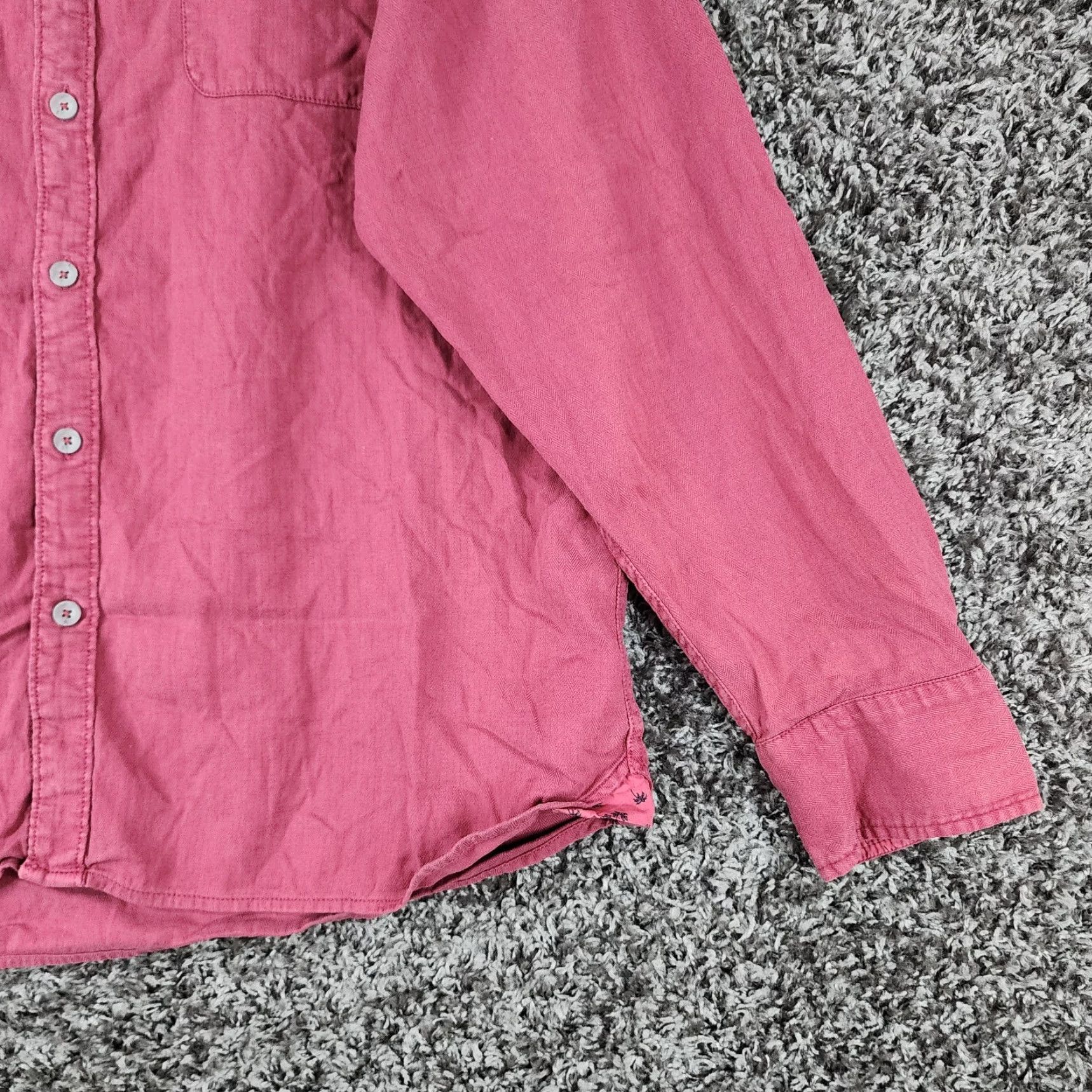 Tommy Bahama VINTAGE Tommy Bahama Shirt Mens Red Long Sleeve Button-Up Size L Size US L / EU 52-54 / 3 - 2 Thumbnail