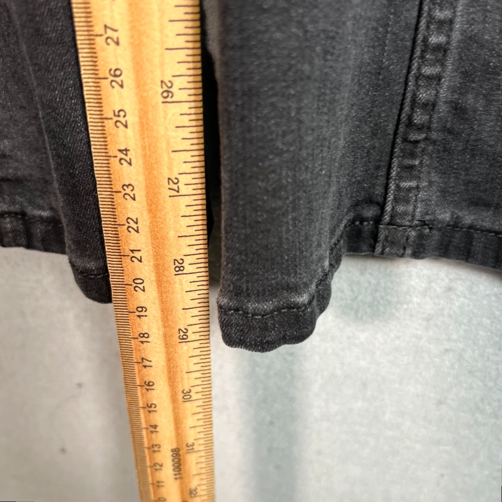 Vintage VINTAGE We The Free Womens Pants Dark Grey High-Waisted Flare 28 Inseam 30 Ankle Cotton Blend Womens Pants(Size 28) Size 28" / US 6 / IT 42 - 7 Thumbnail
