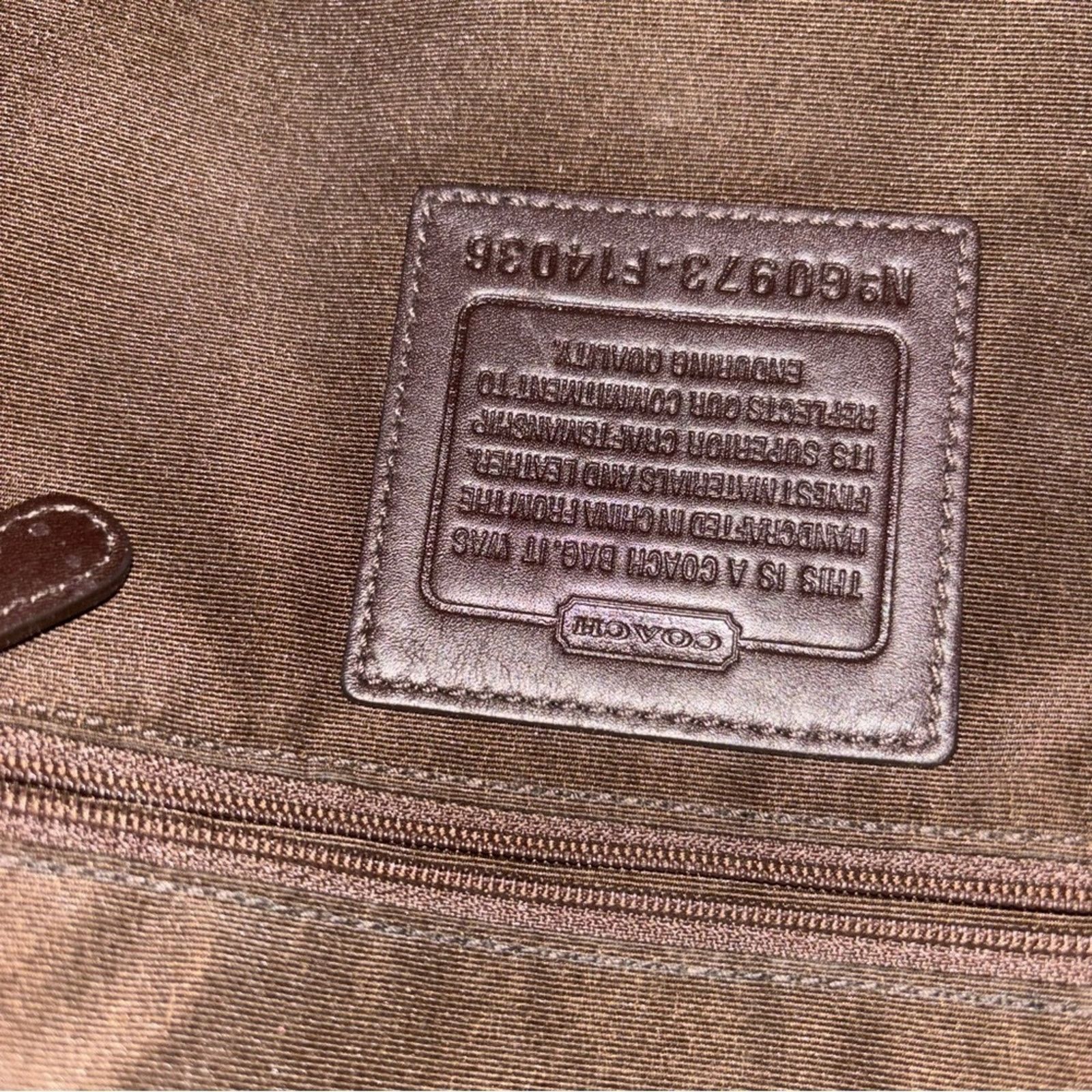 Coach Coach Signature Chelsea Horse & Carriage Crossbody Bag - Size ONE SIZE - 11 Thumbnail
