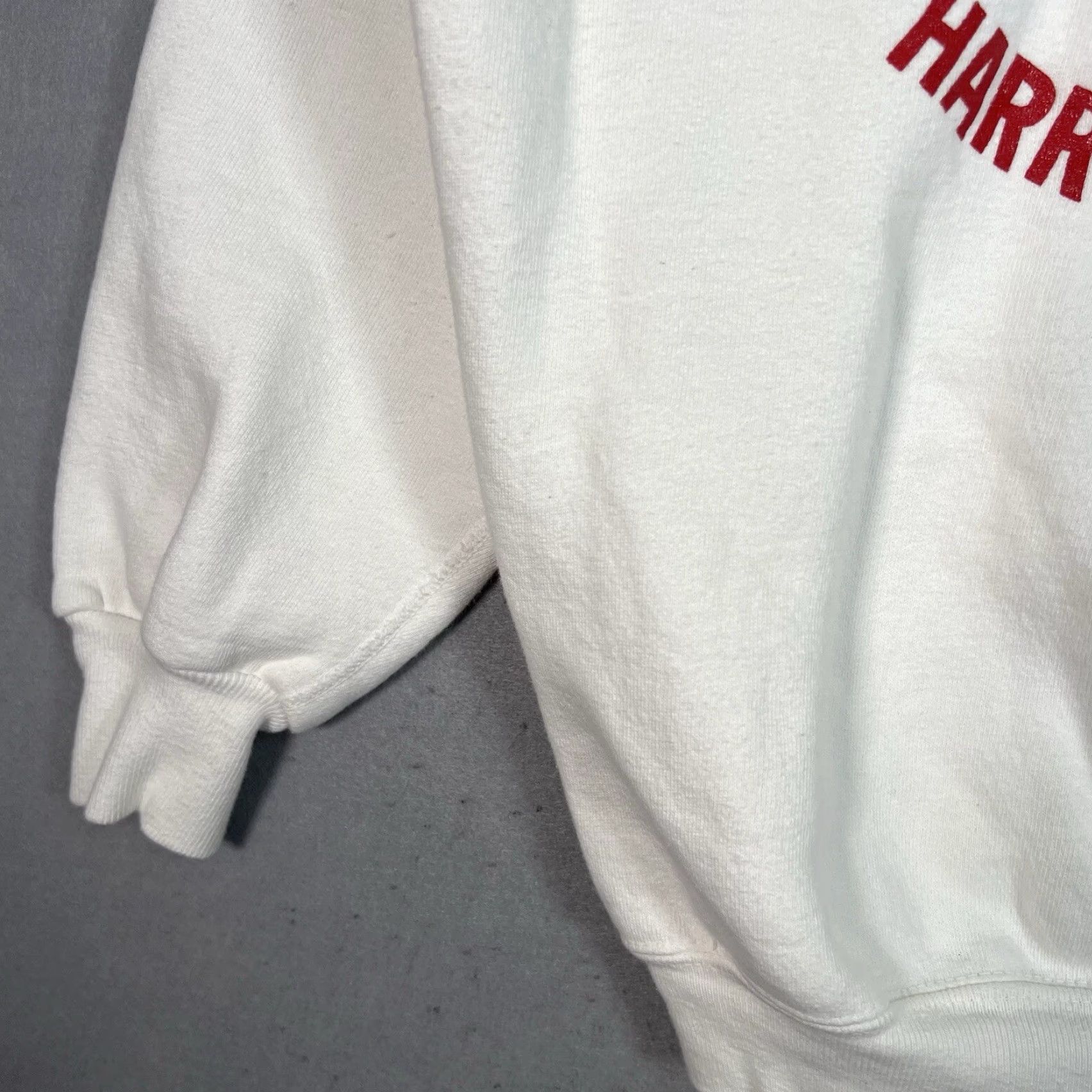 Vintage VINTAGE The Harry Becker Show Sweatshirt Shirt Men Small White Crewneck Sweatshirt Size US S / EU 44-46 / 1 - 7 Thumbnail