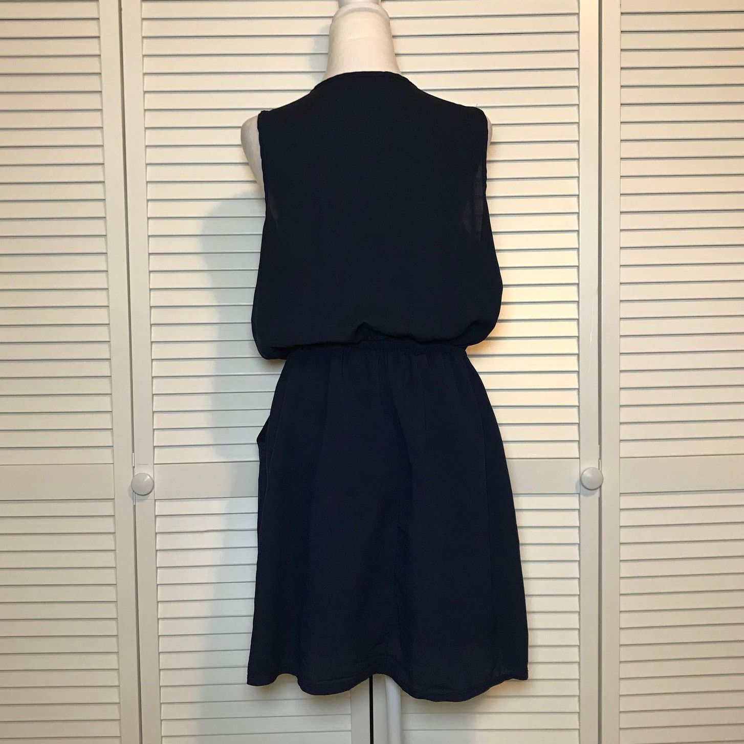 Other Hypnotized V-neck Sleeveless Knee-length Dress Size XS / US 0-2 / IT 36-38 - 2 Thumbnail
