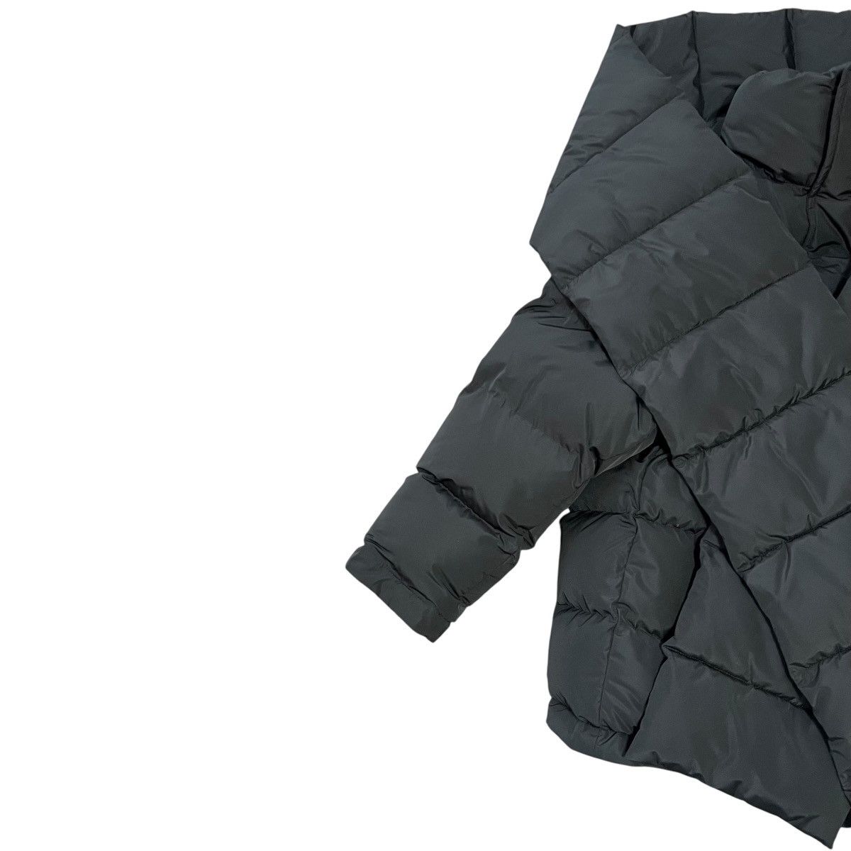 Balenciaga BALENCIAGA 23AW Incongnito Puffer Down Jacket with Scarf Size M / US 6-8 / IT 42-44 - 2 Thumbnail