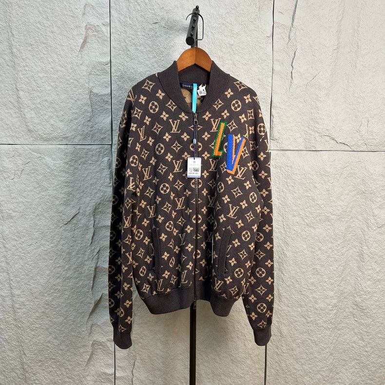 Louis Vuitton Louis Vuitton Knitted jacket with classic logo jacket 2502- Size US M / EU 48-50 / 2 - 1 Thumbnail