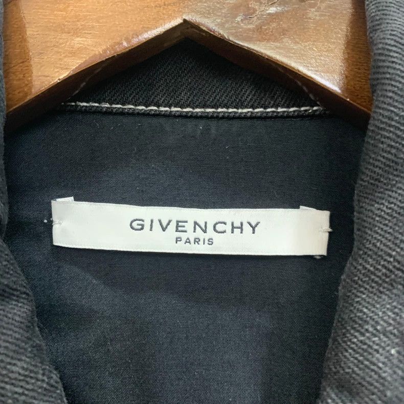 Givenchy Givenchy Five-Star Embroidered Denim Jacket Size US M / EU 48-50 / 2 - 7 Thumbnail