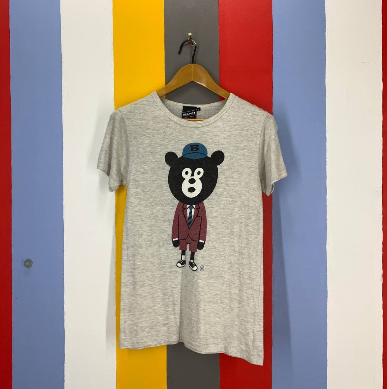 Beams Japan Vintage Suit Bear by BEAMS T ART Crew Neck T Shirt #2221/22 Size US S / EU 44-46 / 1 - 1 Thumbnail
