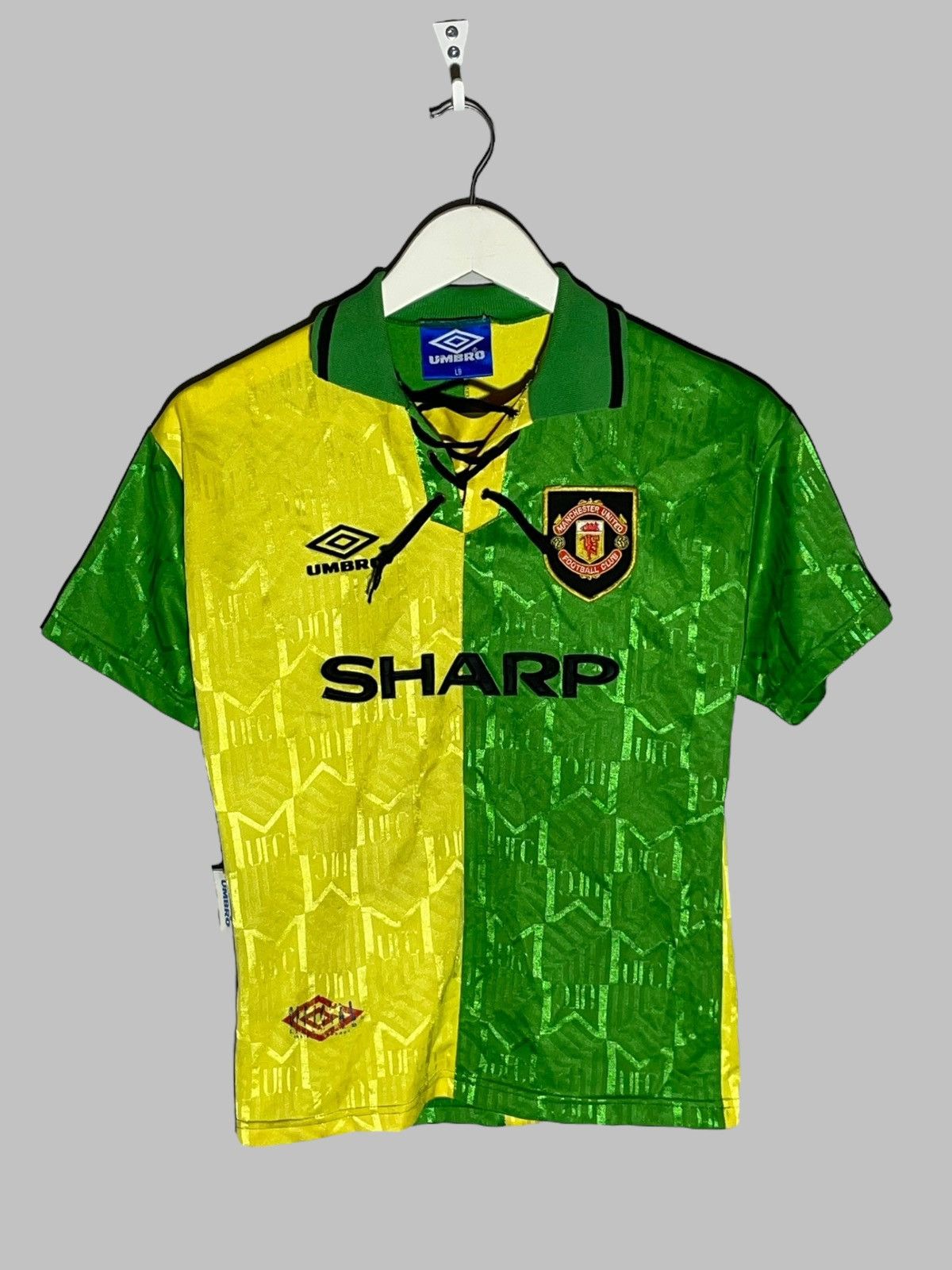 Umbro × Vintage Manchester United Umbro 1992/94 Third Vintage Boys Jersey Size US XS / EU 42 / 0 - 1 Thumbnail