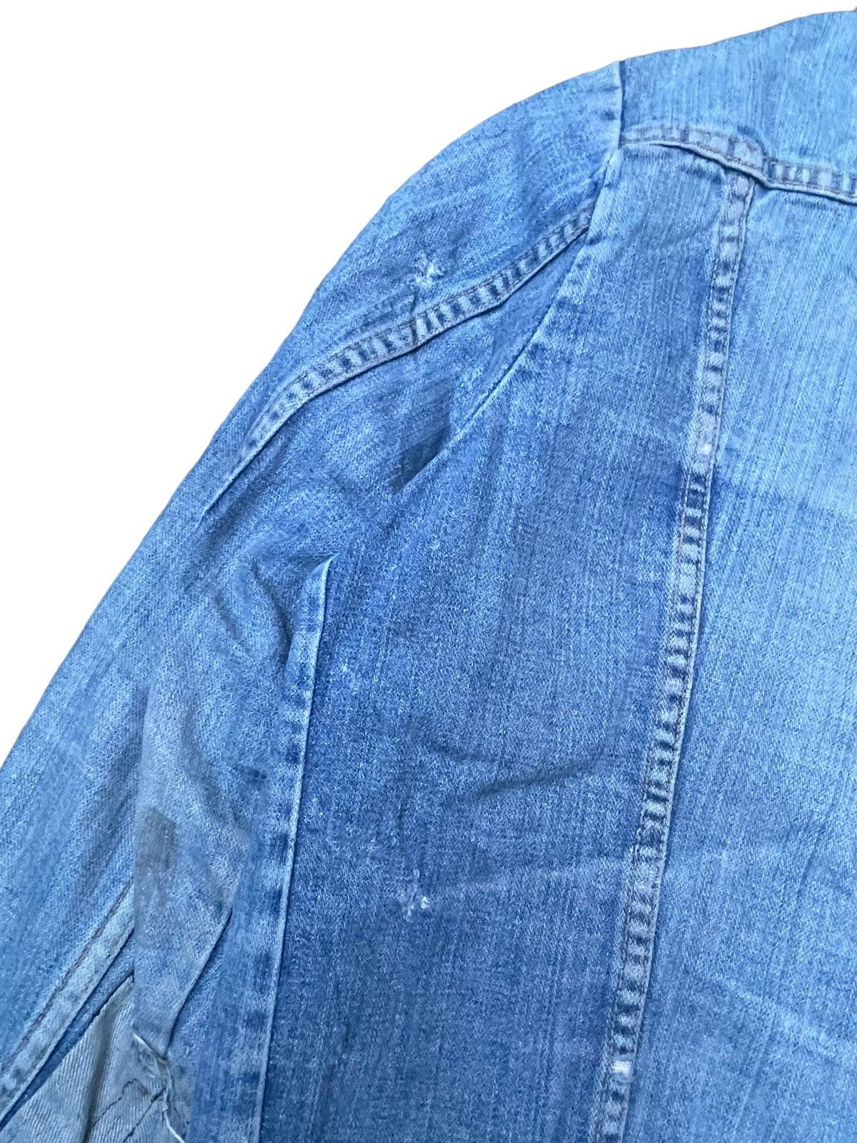 Vintage Vintage 70’s Wrangler Distresed Denim Jacket Size US L / EU 52-54 / 3 - 9 Thumbnail