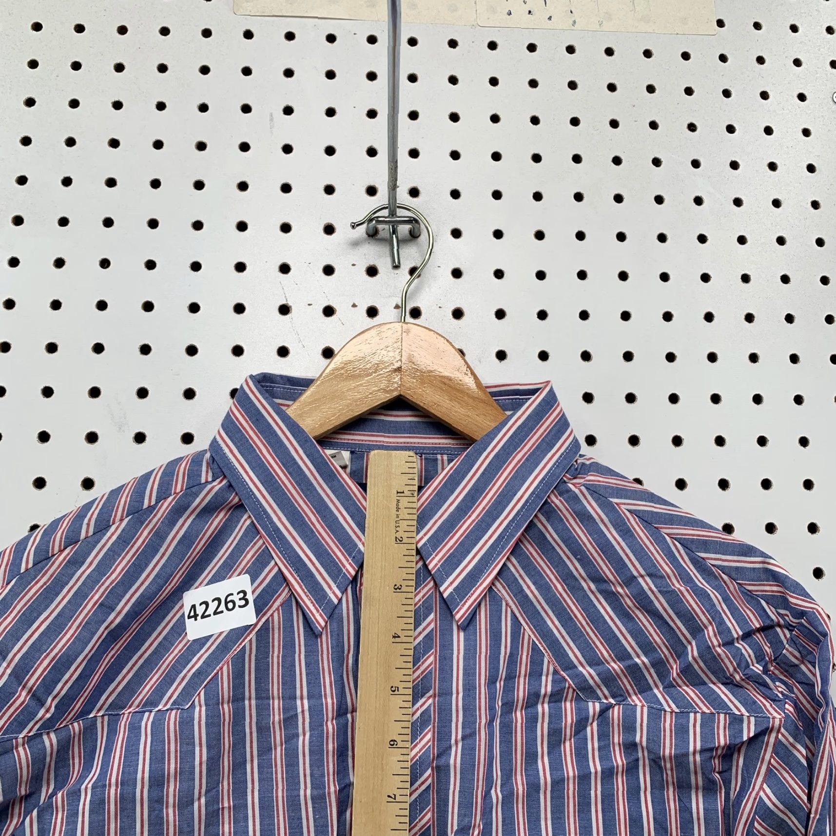 Wrangler NEW Wrangler Western Pearl Snap Shirt Mens Large Blue Short Sleeve NWT Size US L / EU 52-54 / 3 - 6 Thumbnail