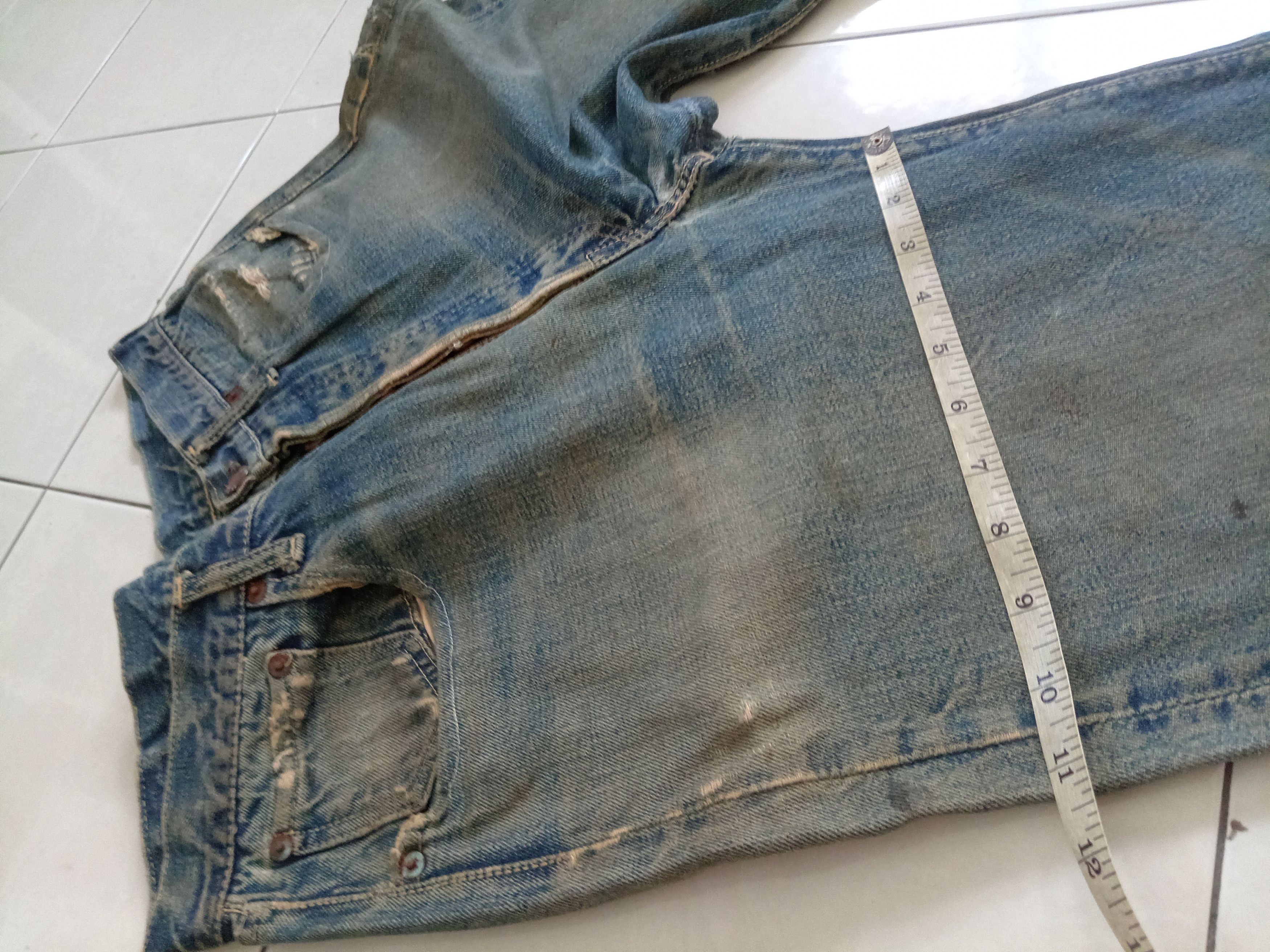 Levi's Vintage Levi's 501xx big E distressed jeans Size US 31 - 18 Thumbnail