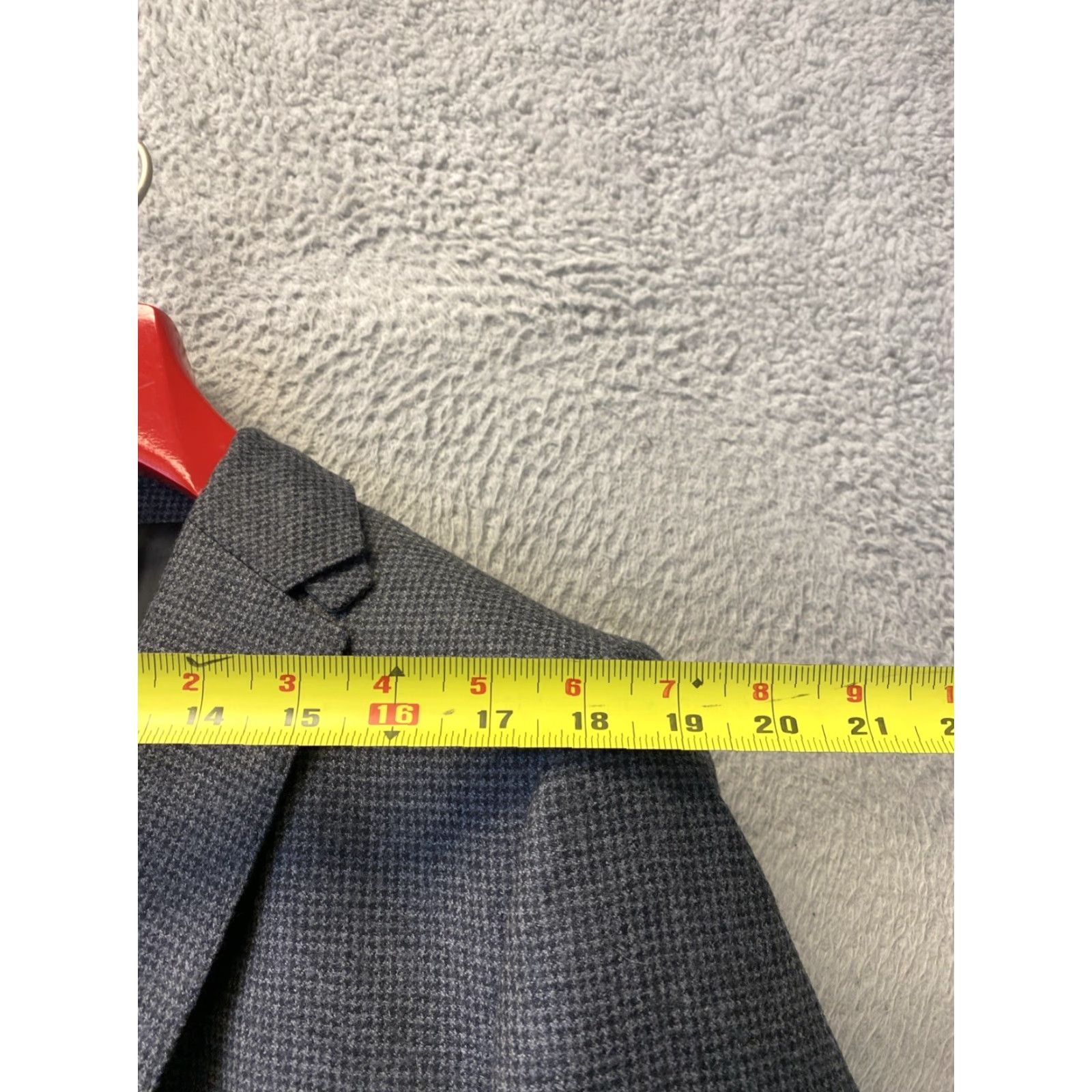 Hugo Boss VINTAGE HUGO BOSS Blazer Single-Breasted Men’s 40 R Gray Wool 2-Button Front 3-Button Sleeve Notch Lapel Size 40 Mens Size 40R - 7 Thumbnail
