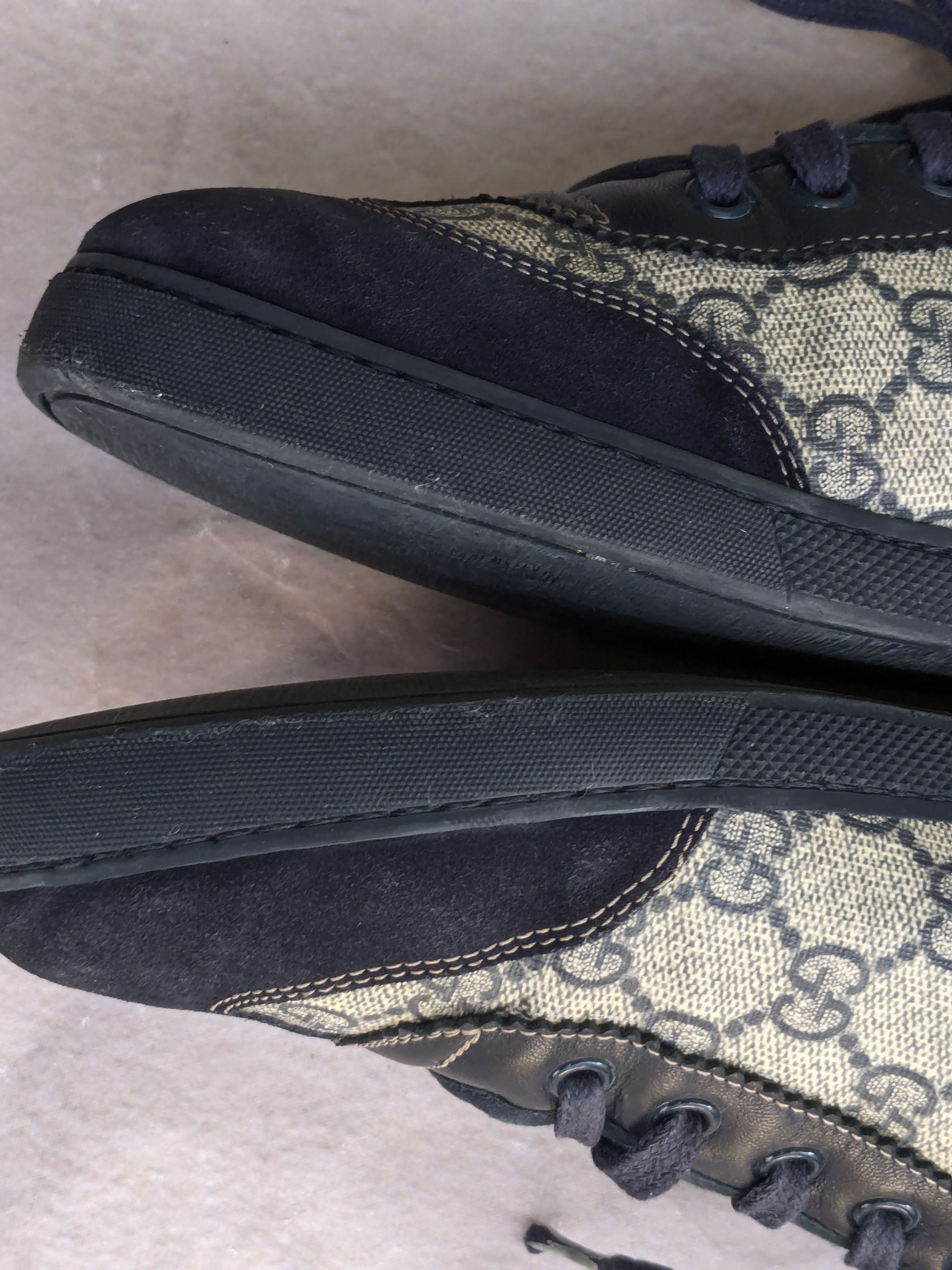 Gucci Gucci Sneakers Navy Blue Low Tops Canvas Suede Monogram Size US 10 / EU 43 - 10 Thumbnail