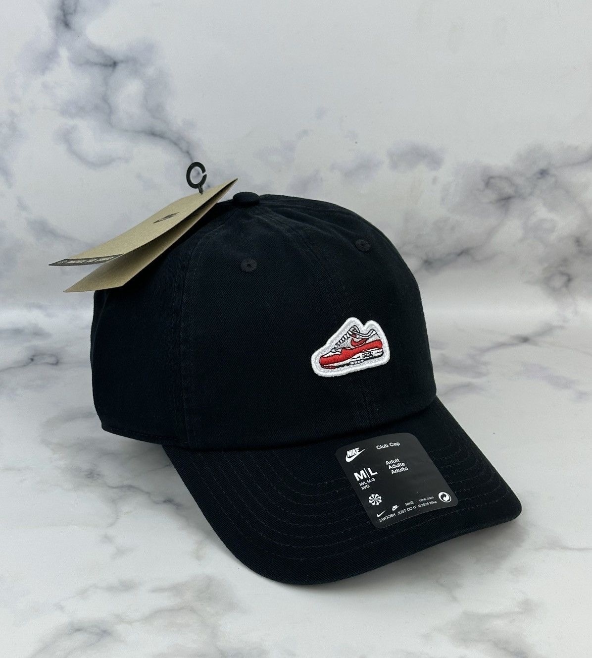 Nike Nike Air Max 1 Club Cap Black Red Patch AM1 Hat S/M and M/L Size ONE SIZE - 1 Thumbnail