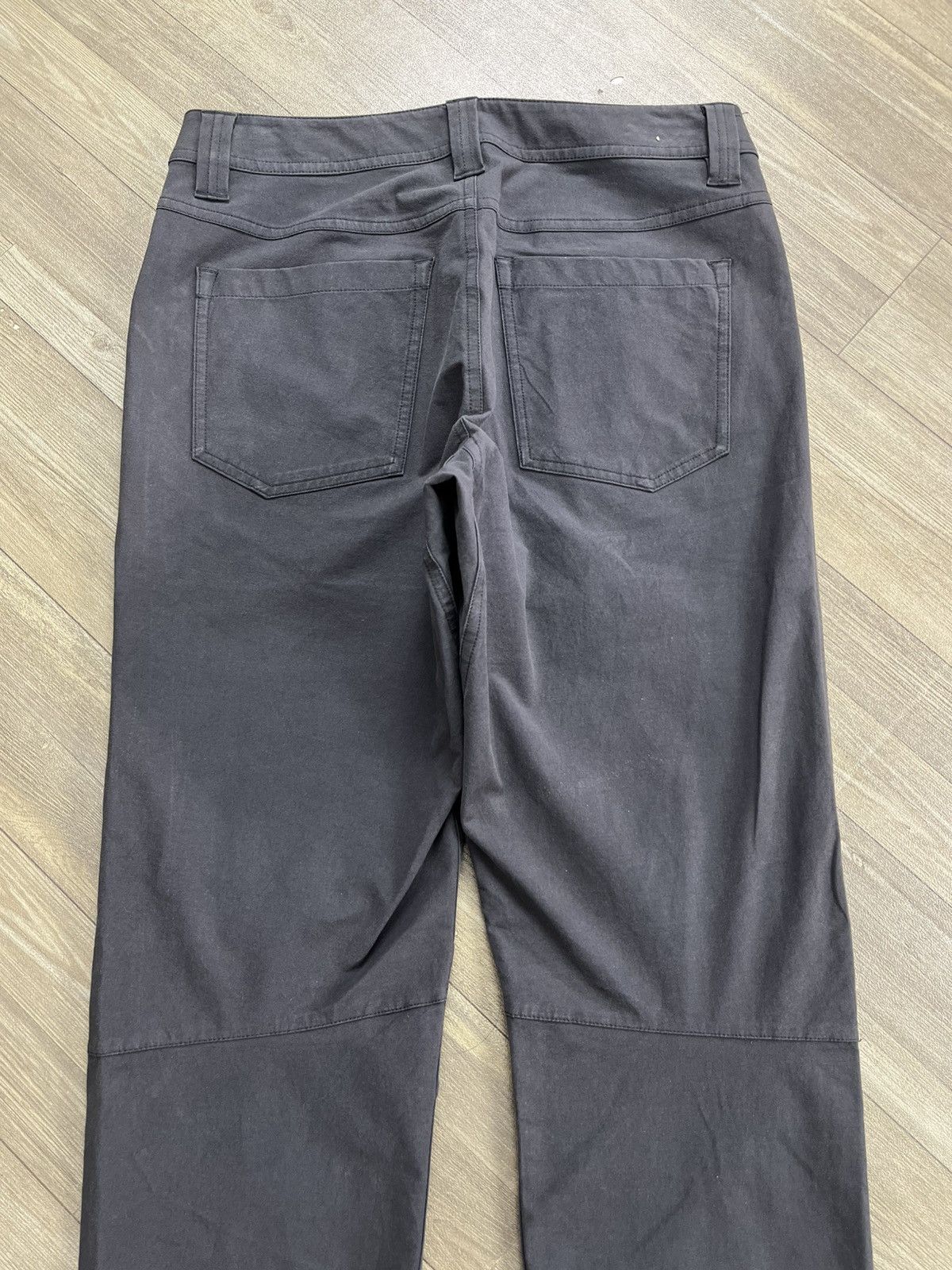 Arc'teryx 2000s Arcteryx Levon Carbon Copy Faded Pants Outdoor Goretex Size US 30 / EU 46 - 13 Thumbnail