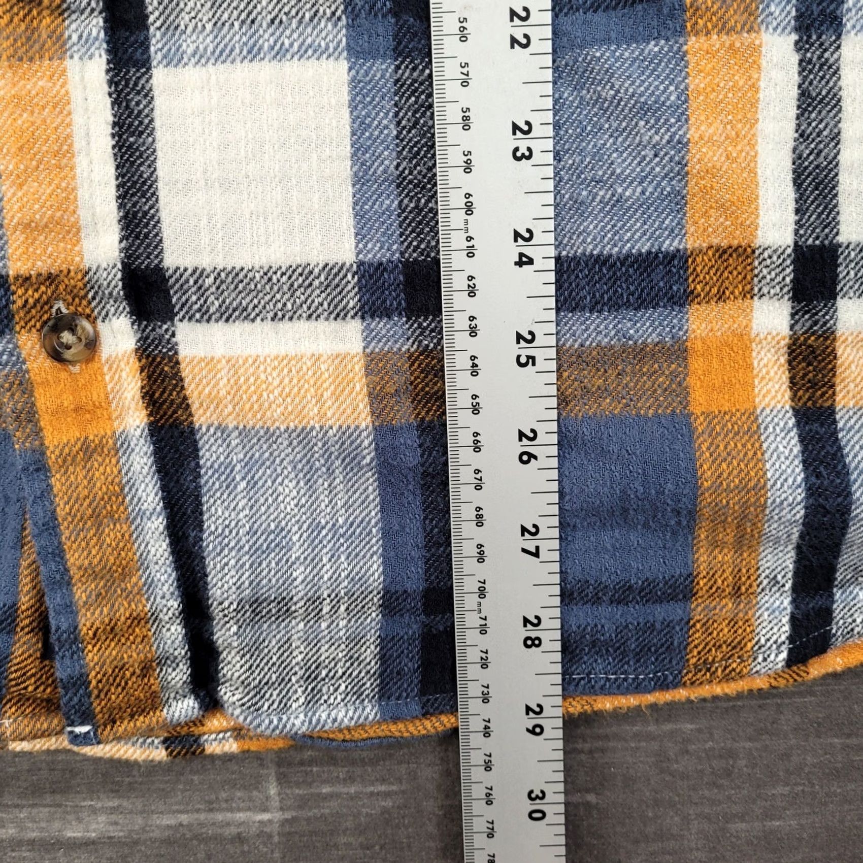 Vintage LL Bean Mens XL Blue Orange Plaid Flannel Shirt Cotton Slightly Fitted Size US XL / EU 56 / 4 - 5 Thumbnail