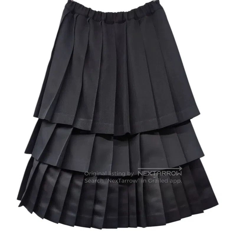 Comme des Garcons Comme Des Garcons size S Main Layer Triple Pleated Skirt Size 23" - 1 Thumbnail