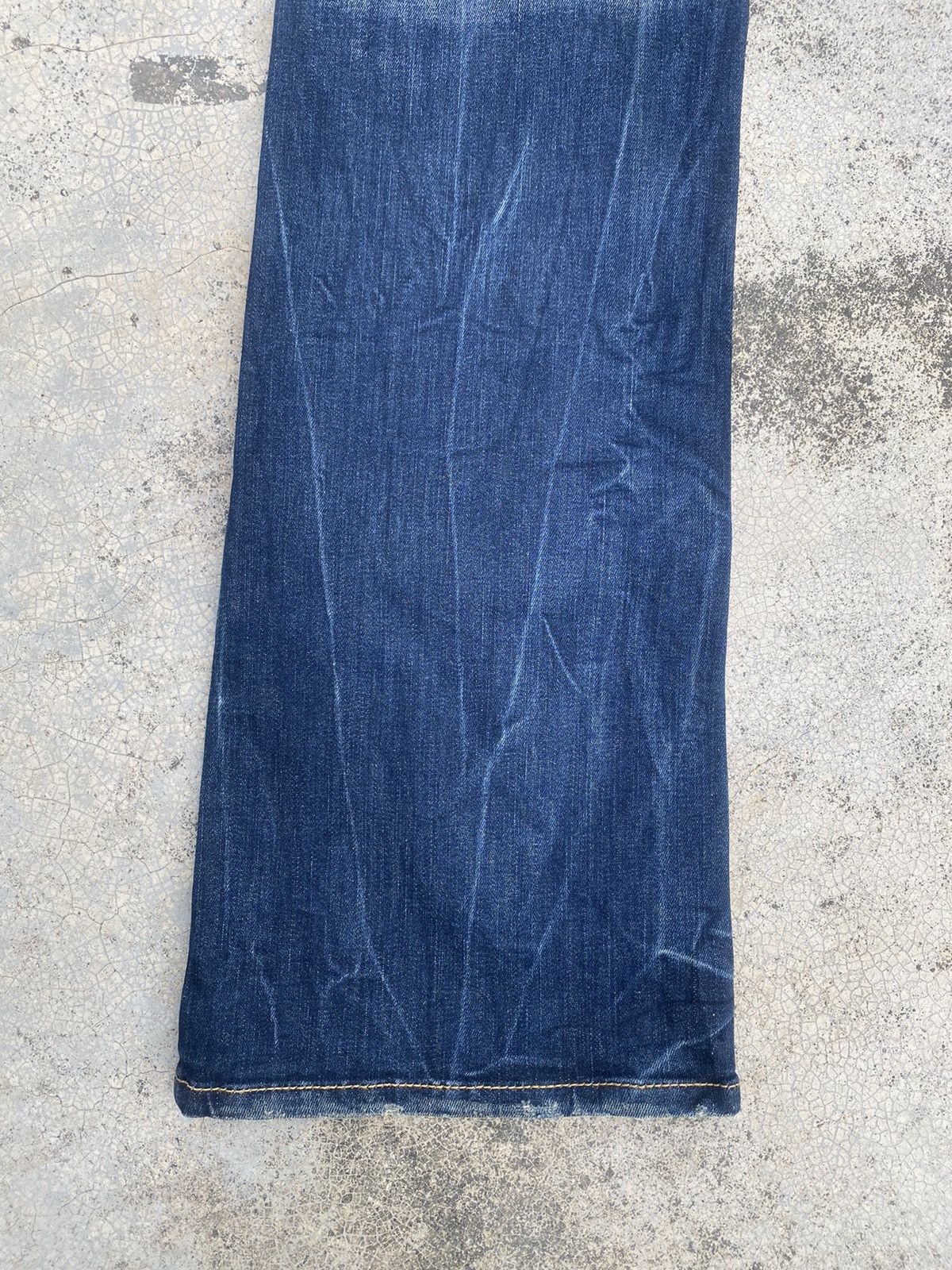 If Six Was Nine × Le Grande Bleu (L.G.B.) Flare Jeans Red Papper Clawmark Studded Cross Bootcut Size US 30 / EU 46 - 16 Thumbnail