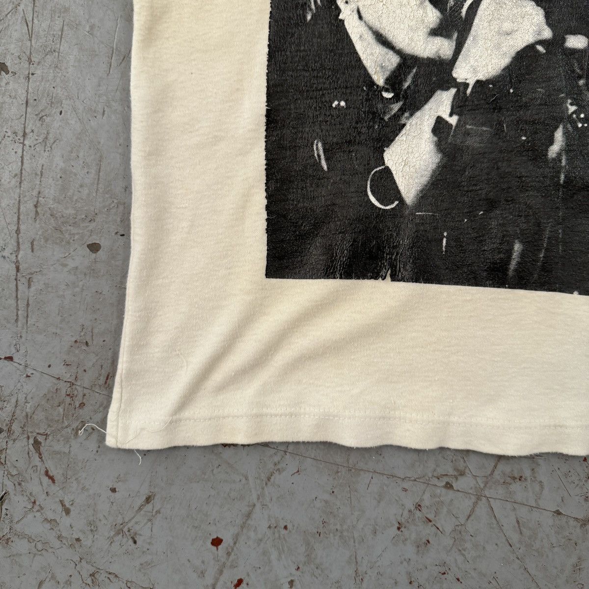 Band Tees × Vintage Vintage 80’s John Lydon/Sex Pistols thrashed T-shirt Size US S / EU 44-46 / 1 - 2 Thumbnail