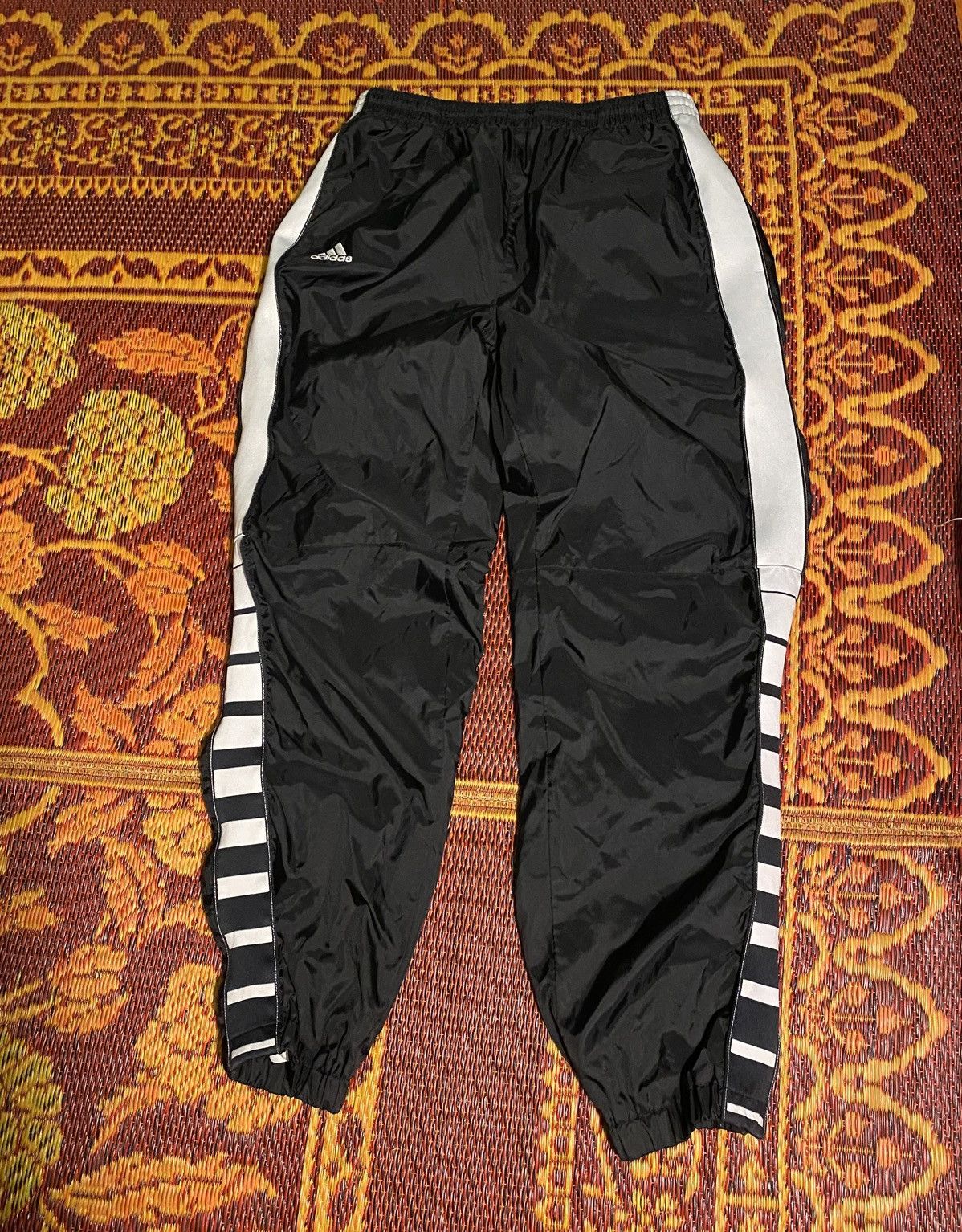 Adidas Vintage Y2K Adidas Baggy TrackPants Size US 28 / EU 44 - 1 Thumbnail