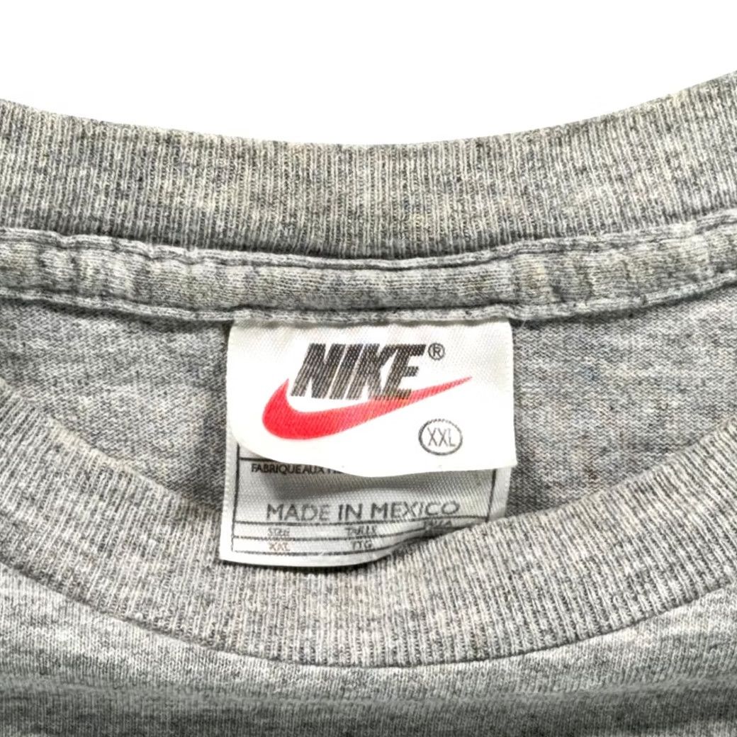 Nike VINTAGE Nike Shirt Adult 2XL Gray Basketball Dunk Streetwear Swoosh 90s Size US XXL / EU 58 / 5 - 6 Thumbnail
