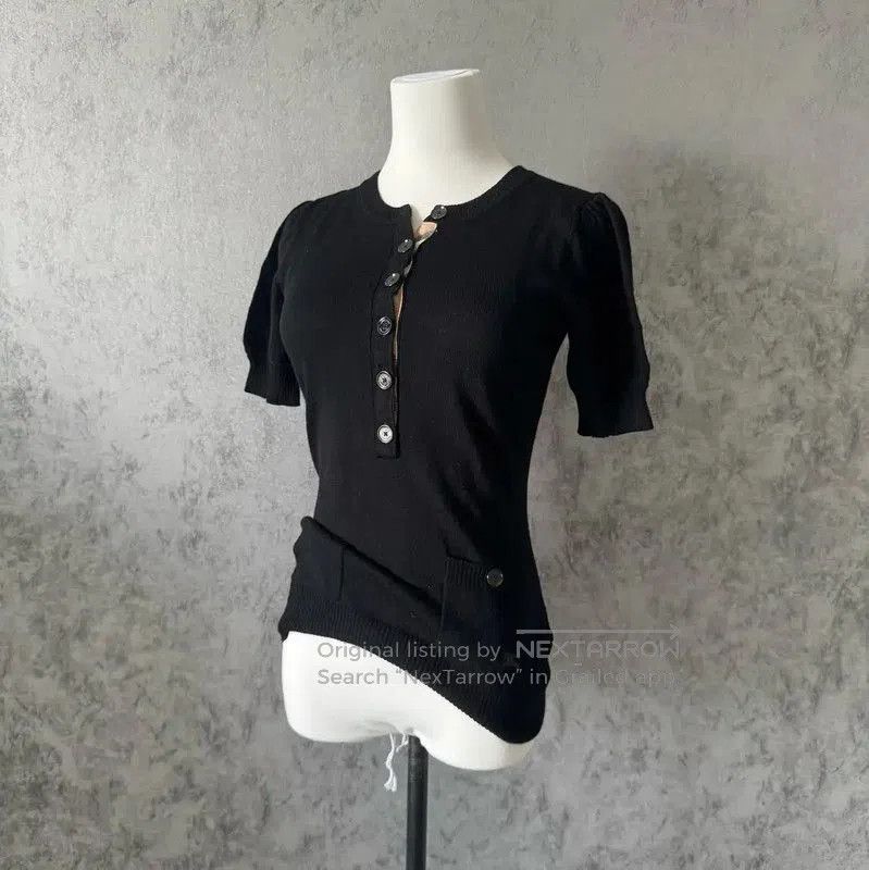 Burberry Burberry Black Wool Short Sleeve T-Shirt. Size M / US 6-8 / IT 42-44 - 1 Thumbnail