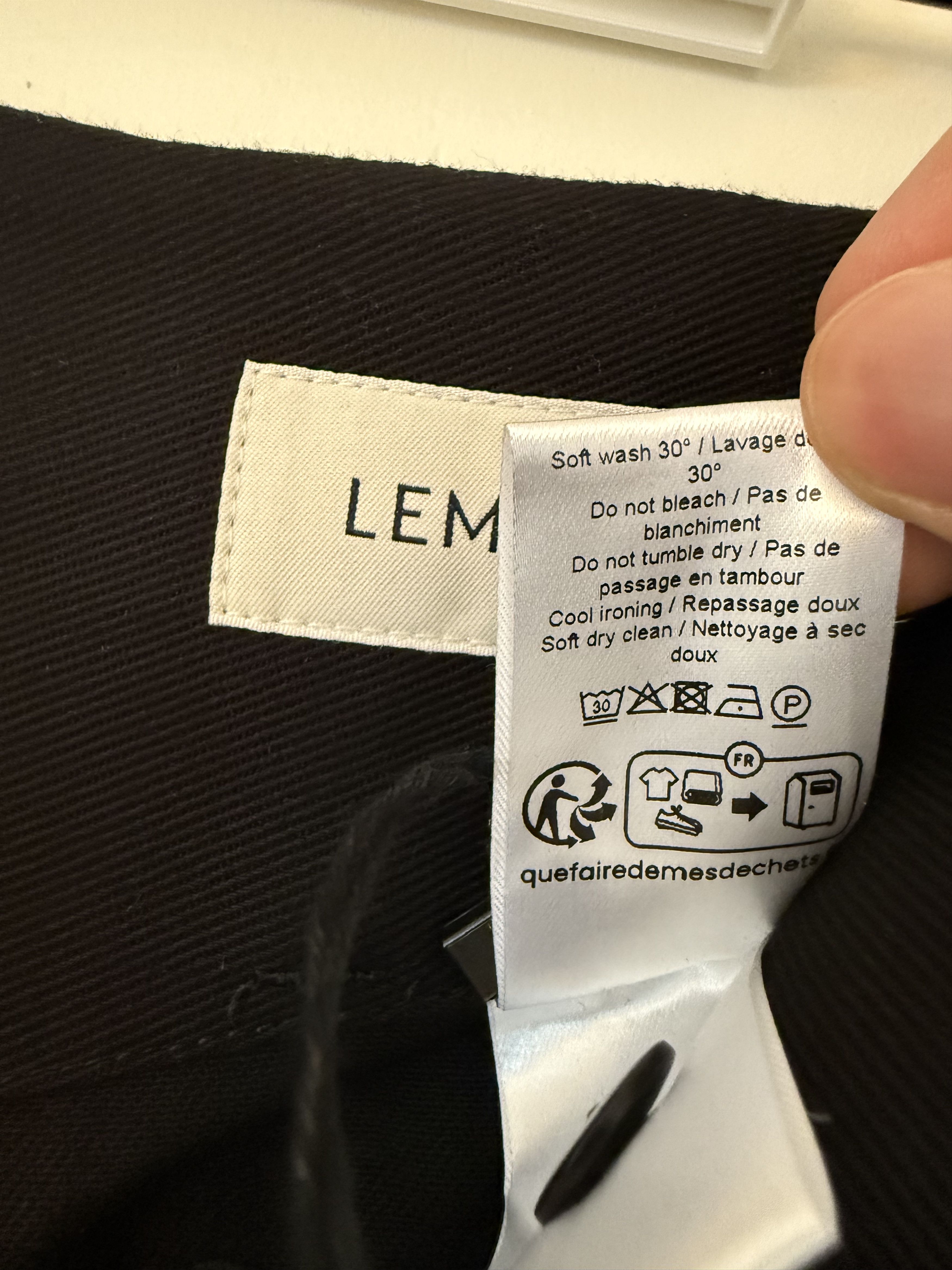 Lemaire LEMAIRE PLEATED CARROT PANTS BLACK Size US 30 / EU 46 - 5 Thumbnail
