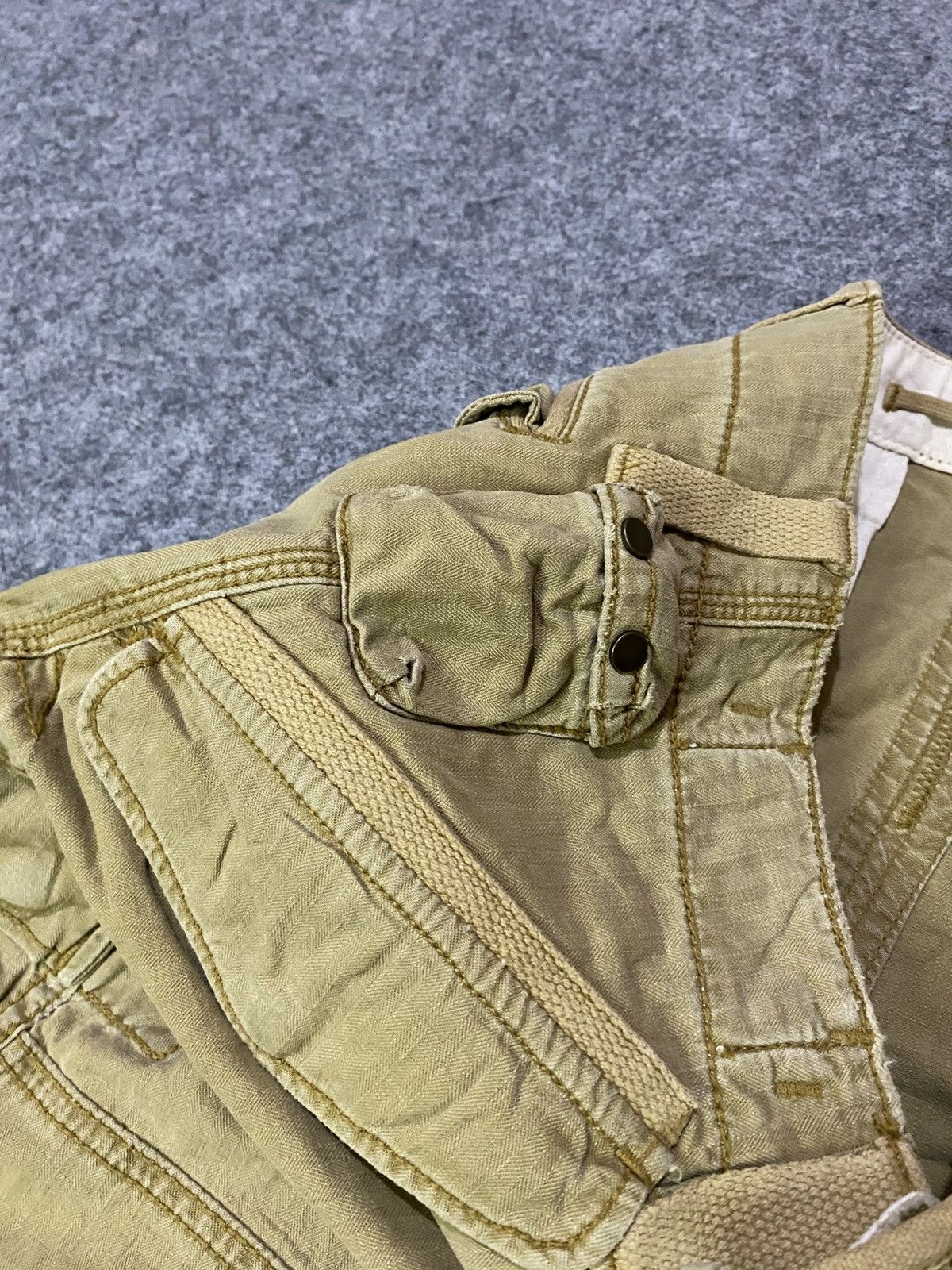 Polo Ralph Lauren 90s Polo Ralph Lauren Utility Cargo Short Pants Size US 34 / EU 50 - 11 Thumbnail