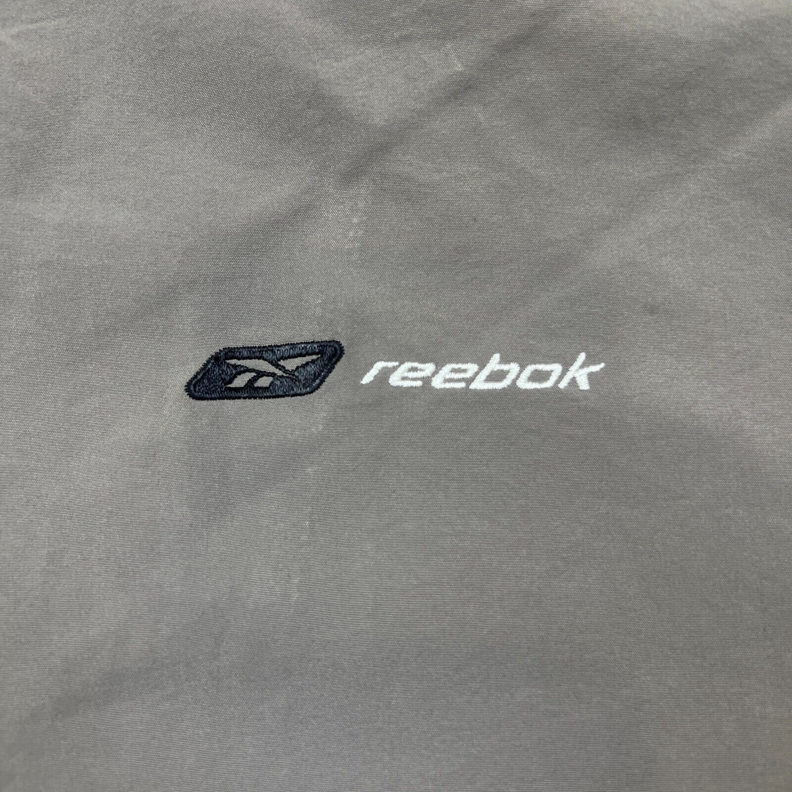 Reebok × Vintage Reebok Jacket XL Logo Full Zip Outdoor Windbreaker Bomber Size US XL / EU 56 / 4 - 2 Thumbnail