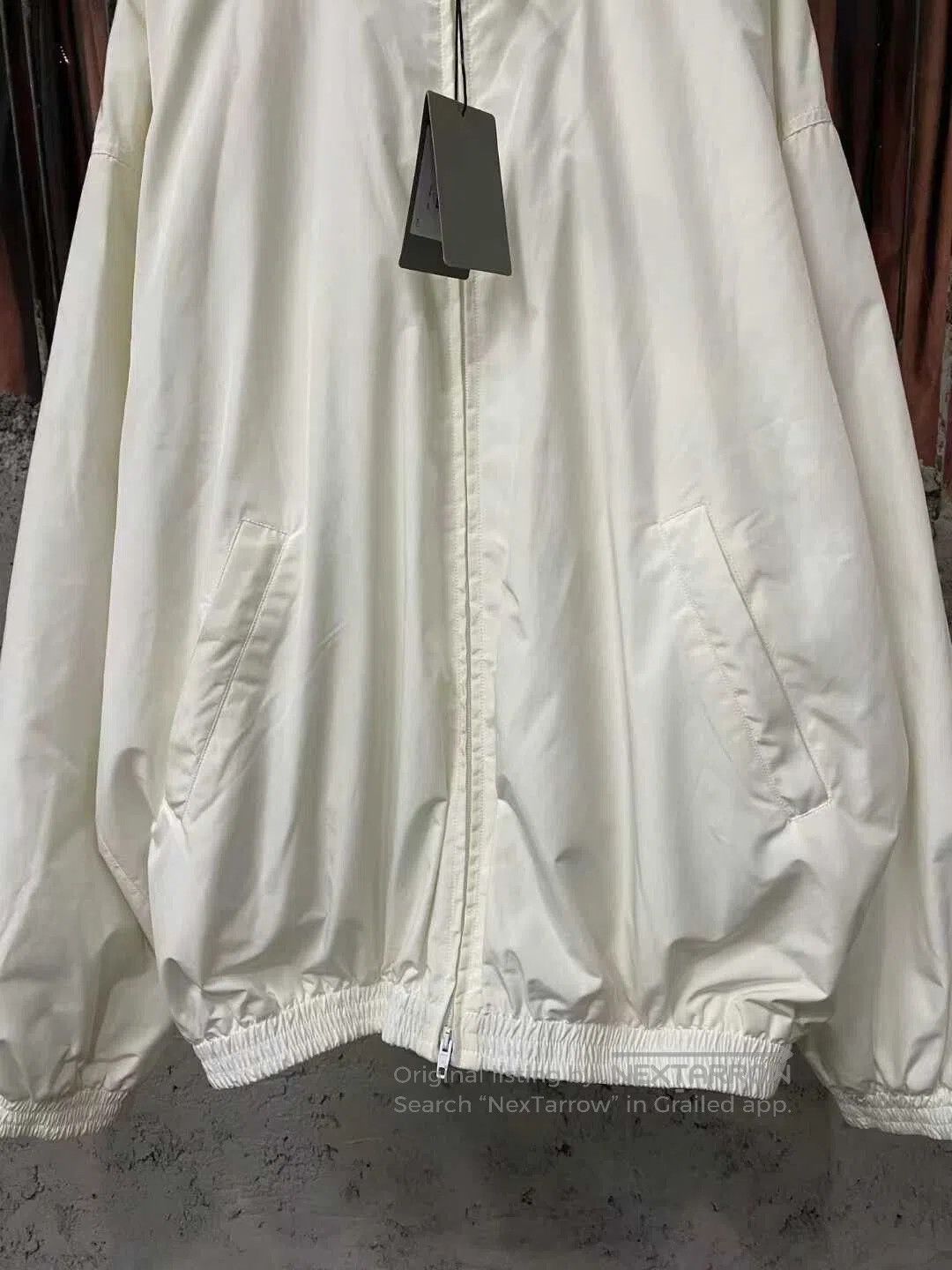 Balenciaga Balenciaga White Embroidered Logo Fleece Jacket. Size XS / US 0-2 / IT 36-38 - 4 Thumbnail