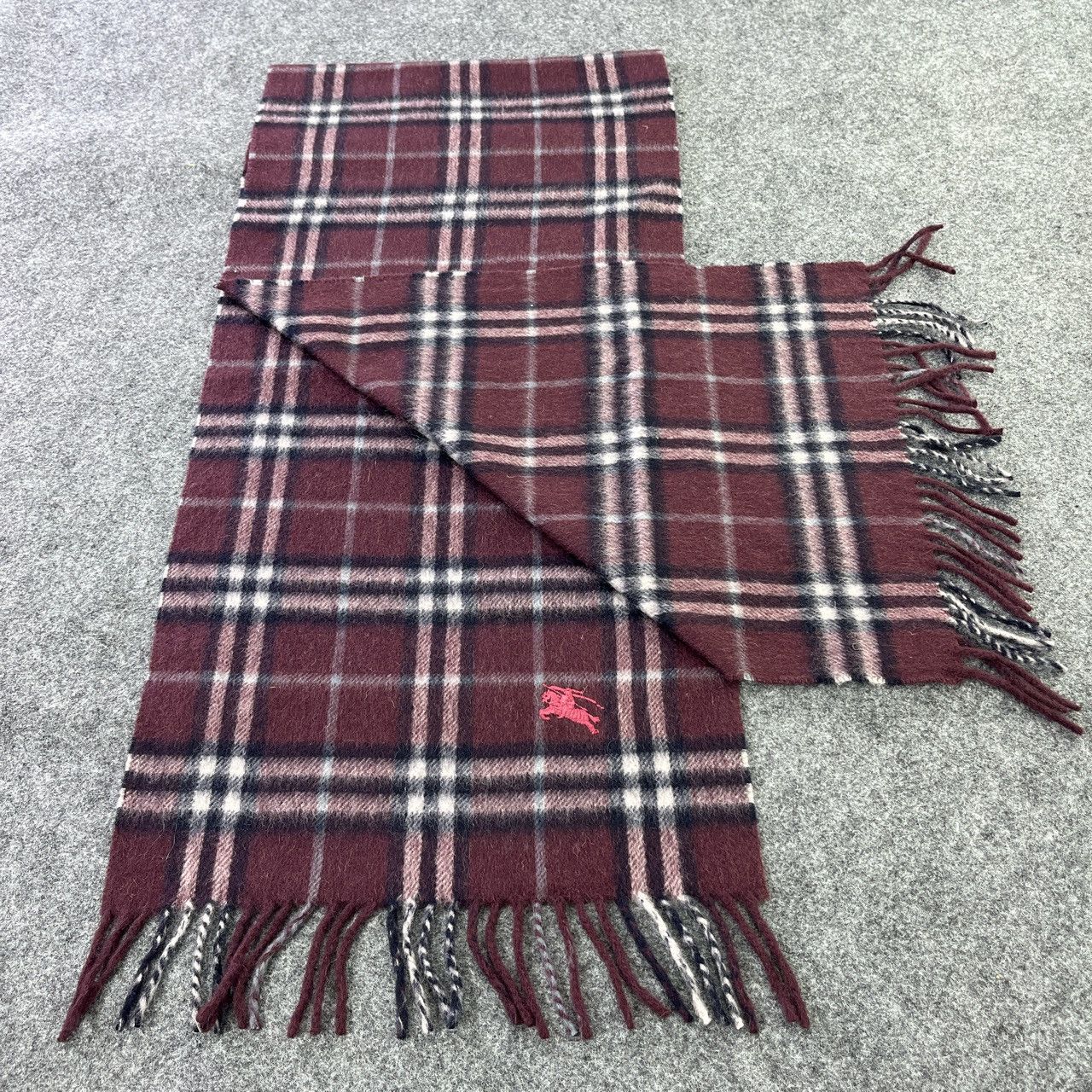 Burberry Burberry Scarf / Muffler / Neckwear T709 Size ONE SIZE - 2 Thumbnail