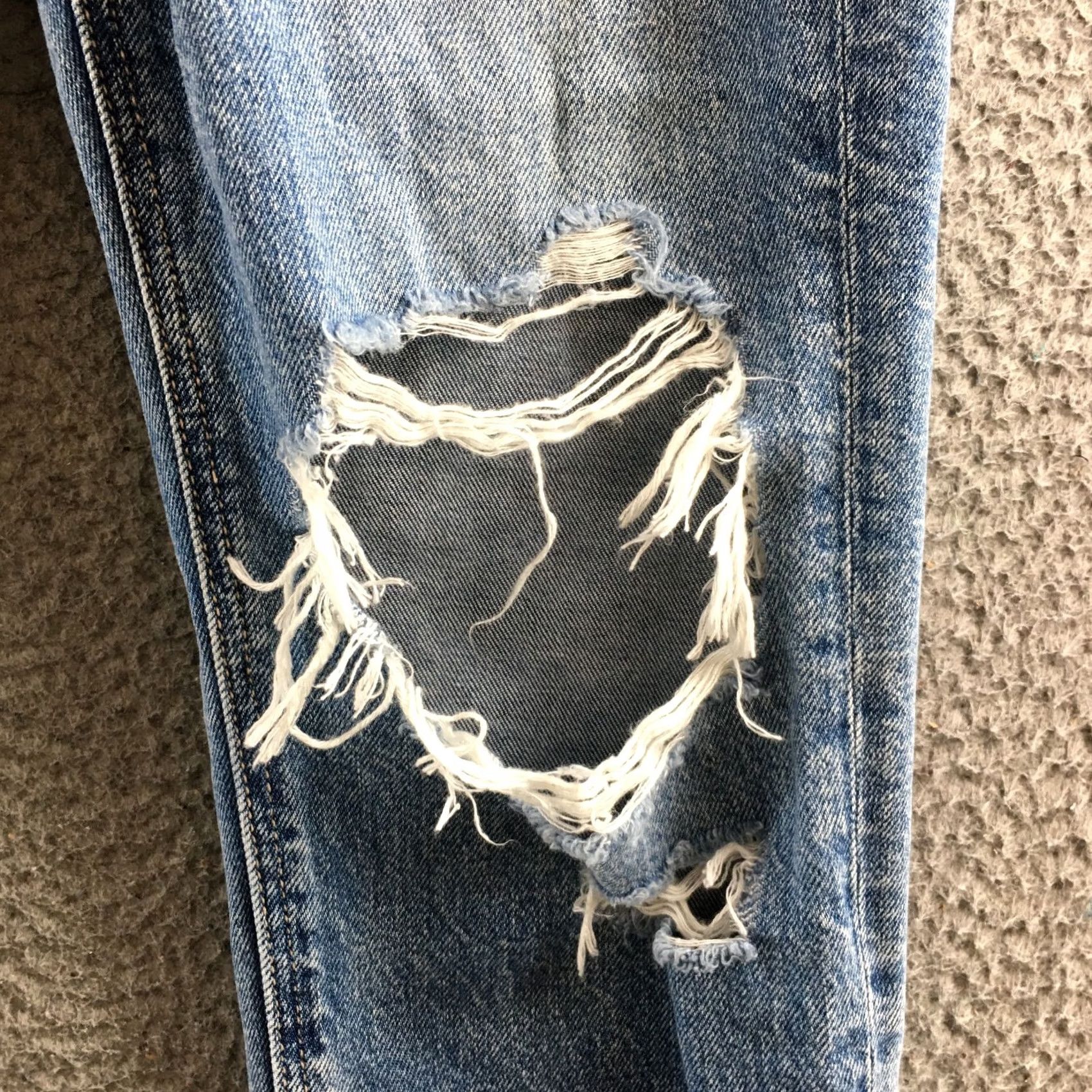 American Eagle Outfitters American Eagle Outfitters Skinny Jeans Womens 2 Short Blue Denim Distressed Zip Pants Jeans Blue Distressed Womens 2 Short Regular Mens Girls Size 26" / US 2 / IT 38 - 7 Thumbnail