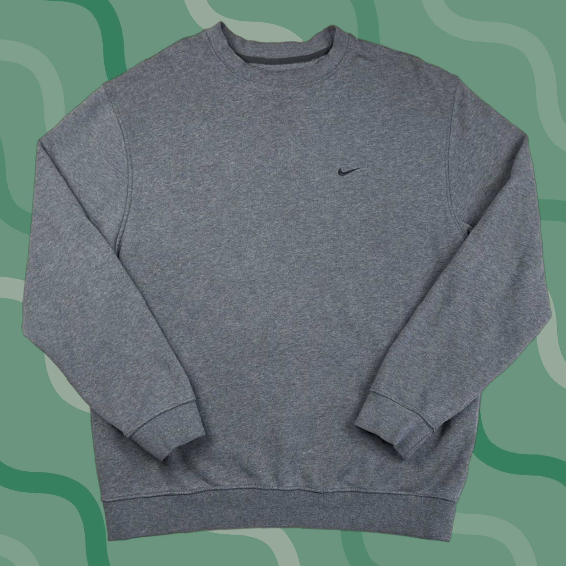 Nike VINTAGE Nike Sweatshirt Crewneck XL Men Gray Heavyweight 90s Pullover Swoosh Logo Size US XL / EU 56 / 4 - 1 Thumbnail