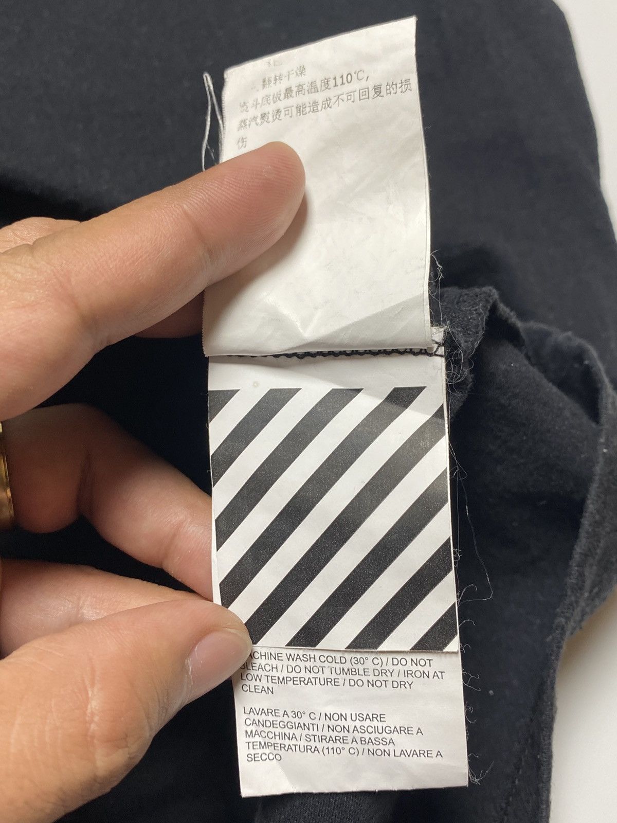 Off-White Off-White S/S18 Gradient Arrow T-Shirt Size US M / EU 48-50 / 2 - 16 Thumbnail