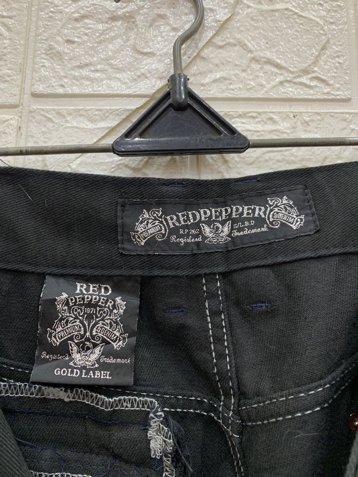Beauty Beast Red pepper studded spiral line denim japanese jeans Size US 31 - 17 Thumbnail