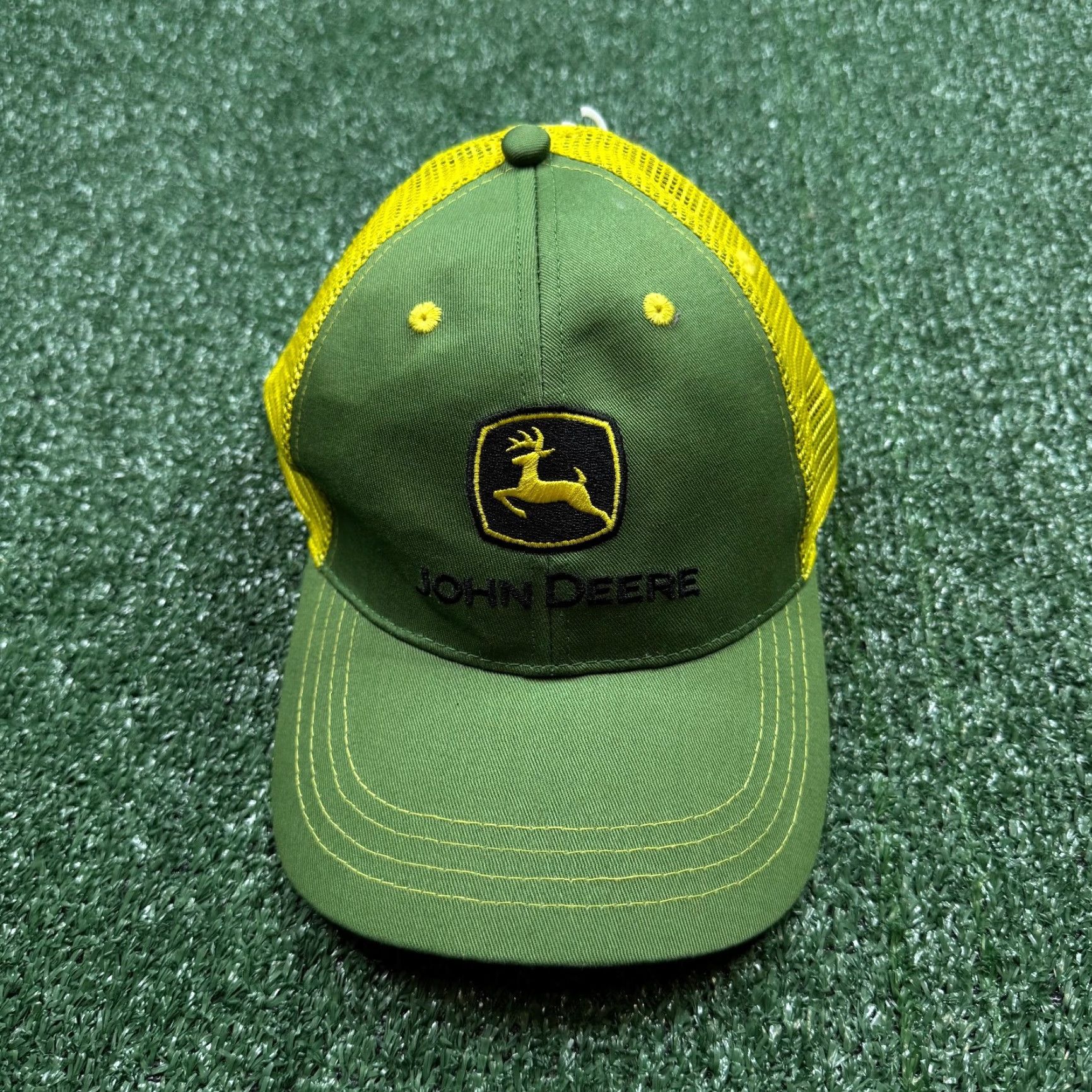 John Deere John Deere Trucker Hat Green Yellow Adjustable Men's One Size Lightweight Snapback Hat Size ONE SIZE - 2 Thumbnail