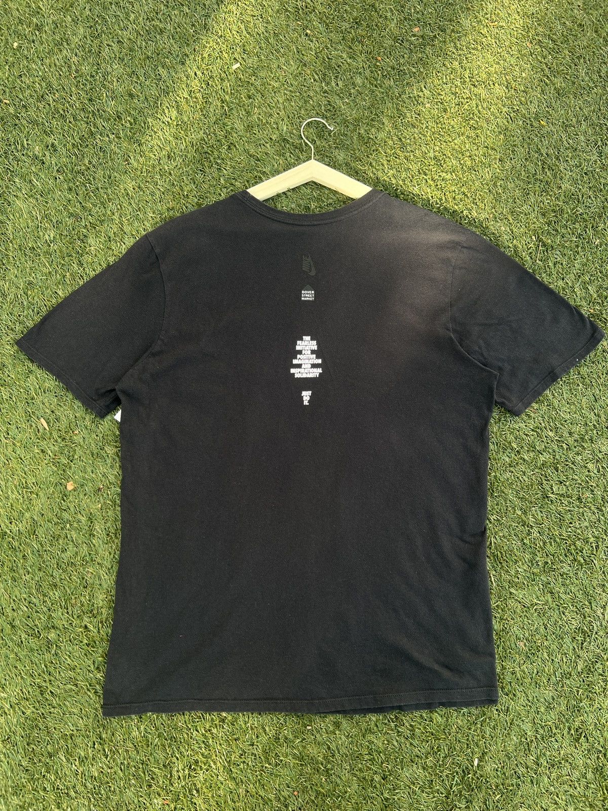 Dover Street Market × Nike Nike DSM Future Window T-Shirt Size US L / EU 52-54 / 3 - 4 Thumbnail