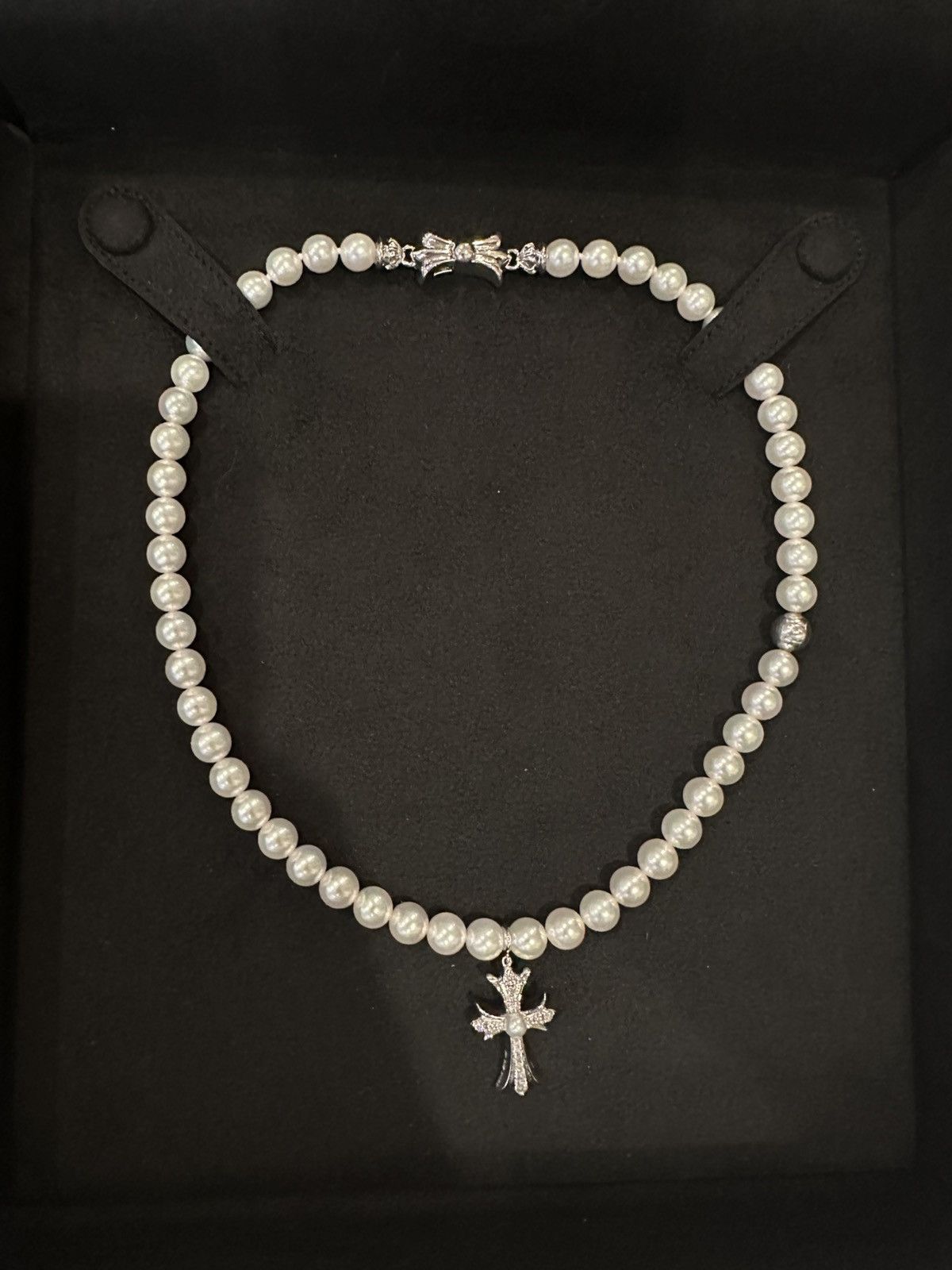 Chrome Hearts Chrome Hearts X Mikimoto White Gold Cross Pearl Necklace Size ONE SIZE - 2 Thumbnail