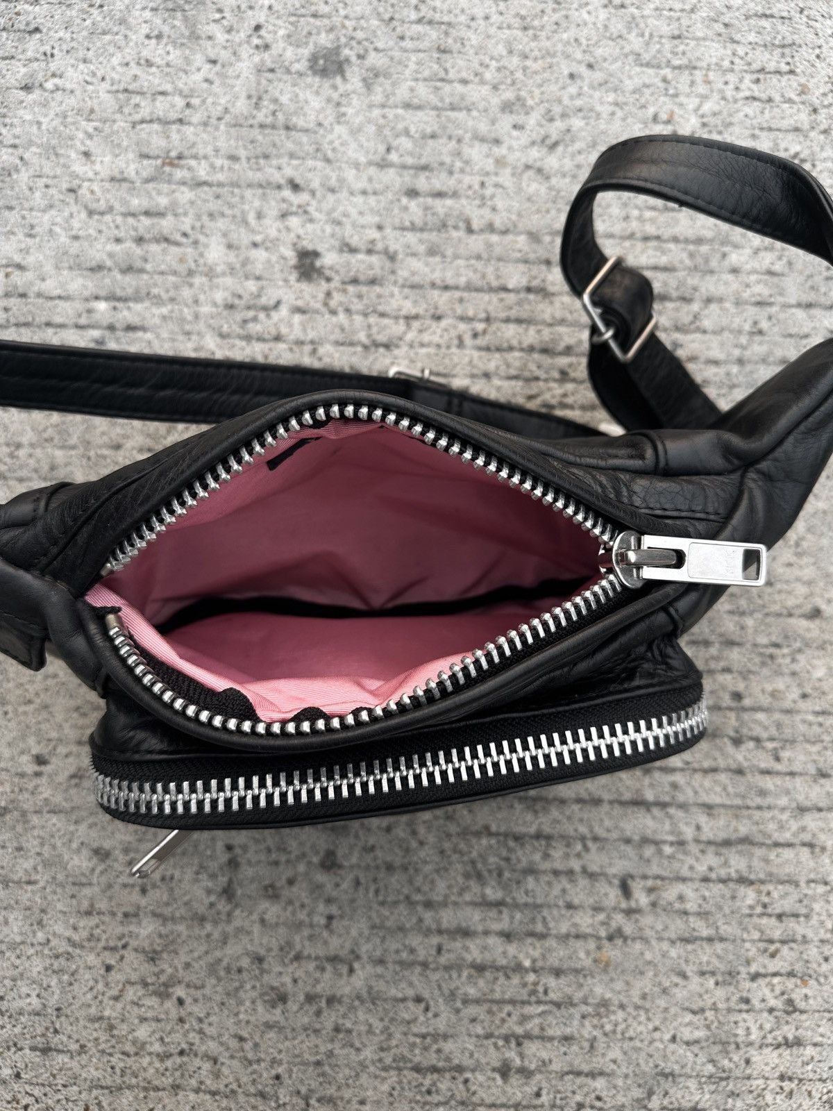 Limi Feu × Yohji Yamamoto Yohji Yamamoto Leather Waist Bag Size ONE SIZE - 10 Thumbnail