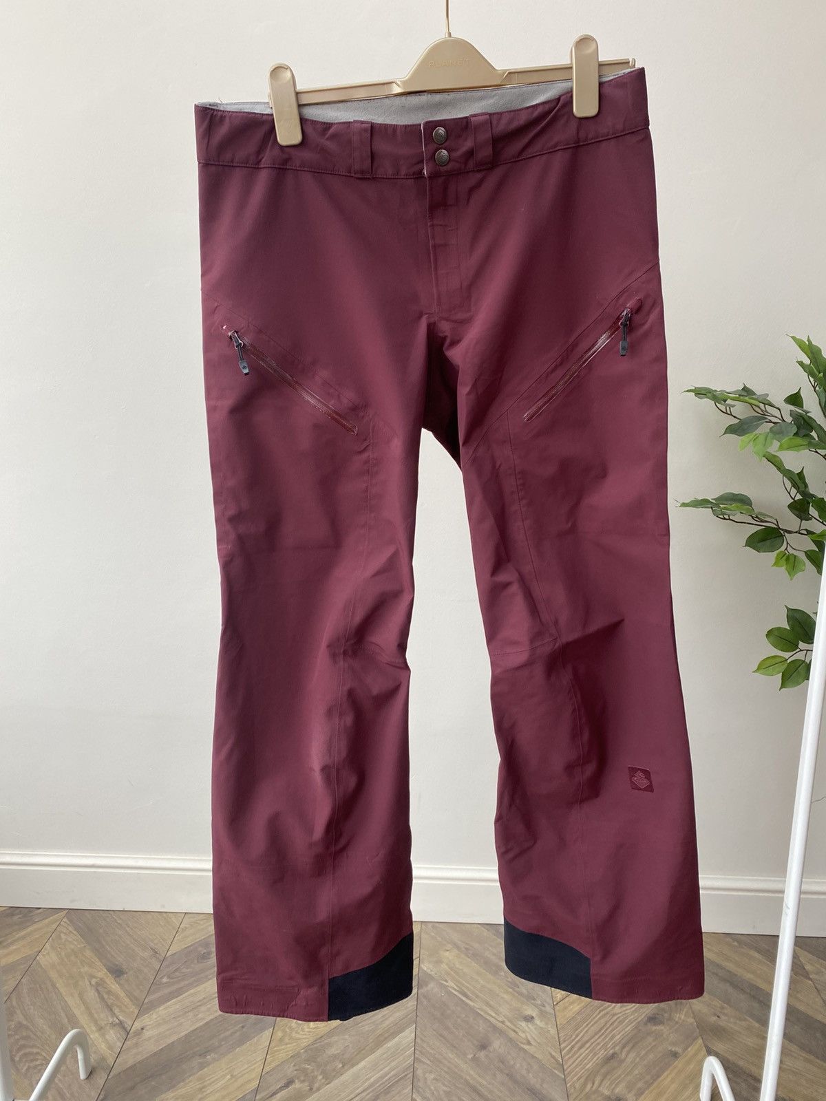 Other Vintage Sweet Protection Goretex Snowboard Pants Size US 32 / EU 48 - 1 Thumbnail