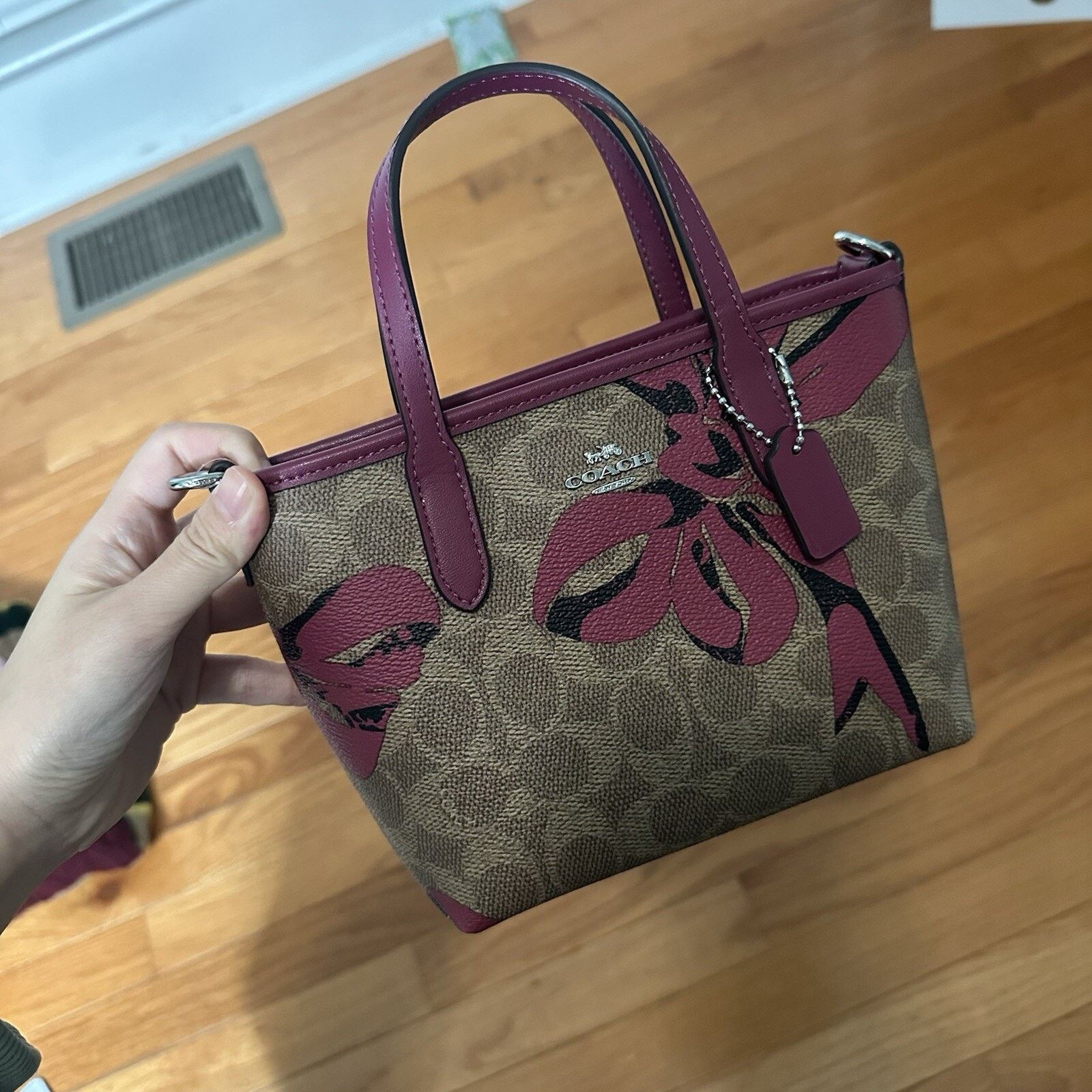 NWT Coach Cy736 City Mini Tote Bag Signature Leather Bow, Women's