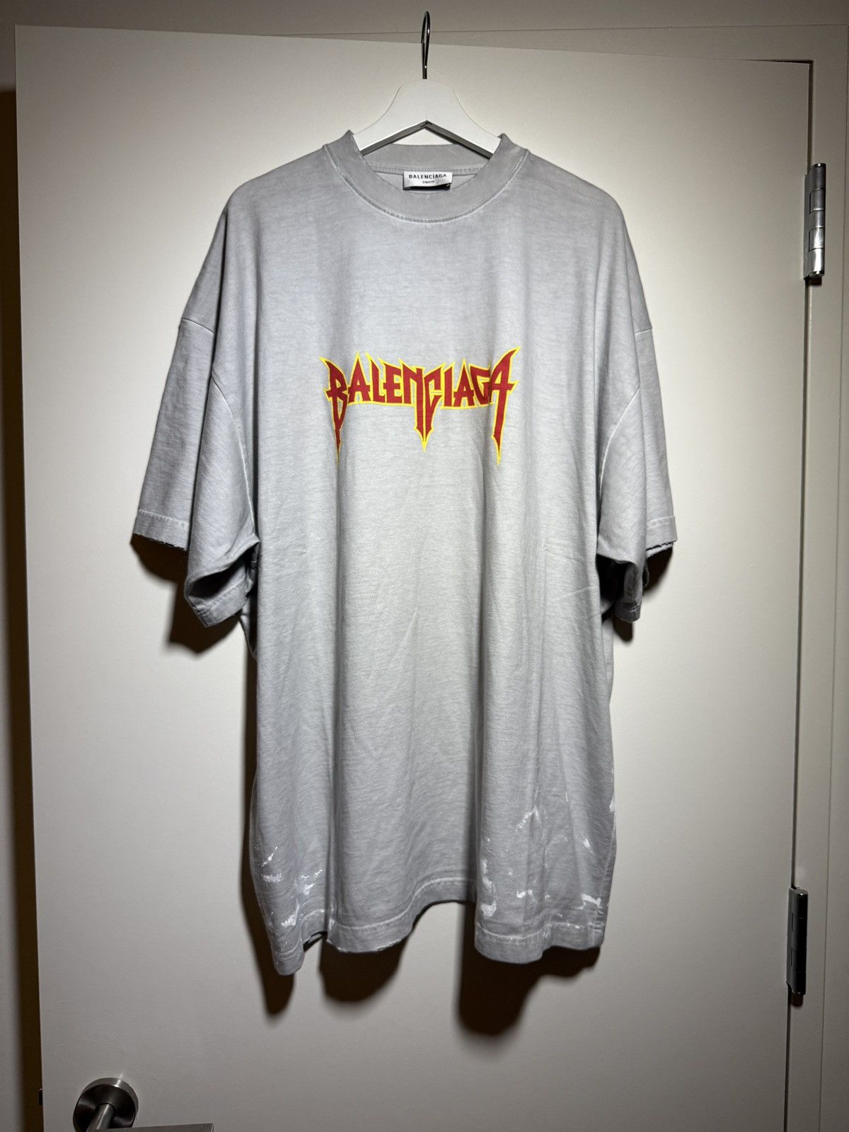 Balenciaga Balenciaga Metal Vintage Oversized T Shirt 4 Size US XL / EU 56 / 4 - 6 Thumbnail