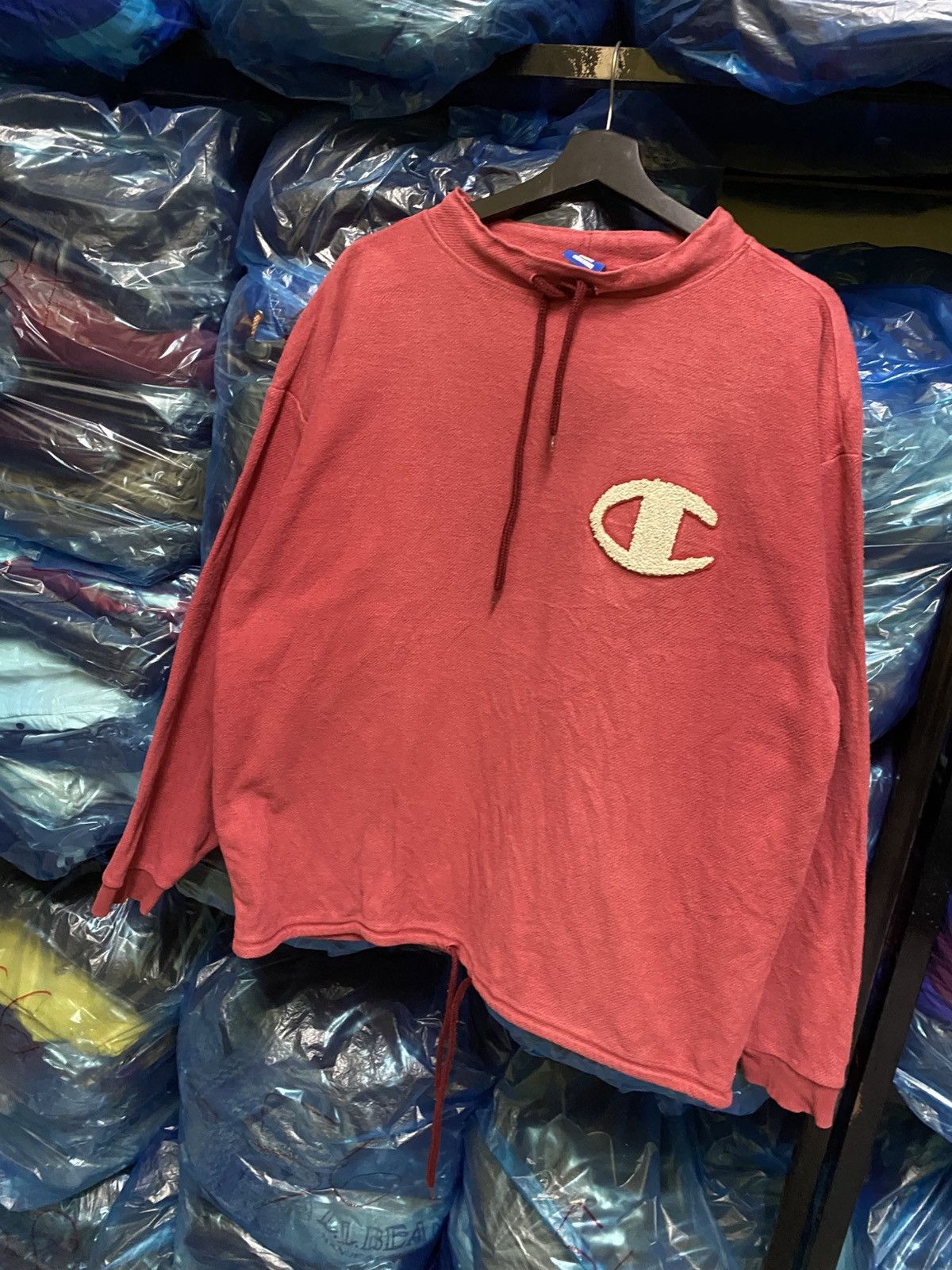 Champion VINTAGE Y2K CHAMPION JUMPER SWEATSHIRT Size US M / EU 48-50 / 2 - 2 Thumbnail