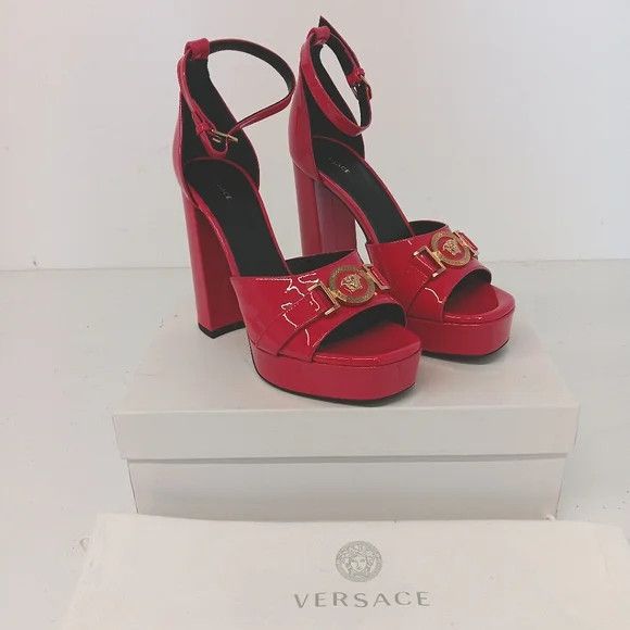 Versace Versace Medusa Logo Pink Patent Leather Platform Heels US8 Size US 8 / IT 38 - 1 Thumbnail
